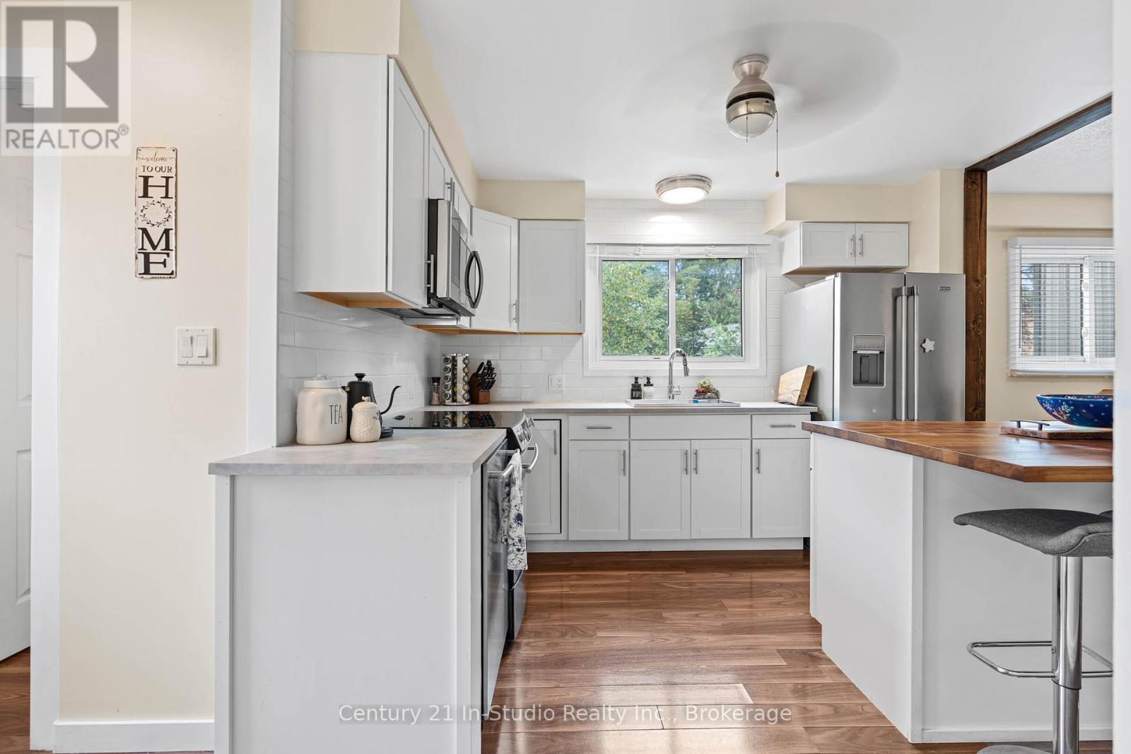 1065 10th Avenue E, Owen Sound, Ontario  N4K 3H9 - Photo 16 - X12426264