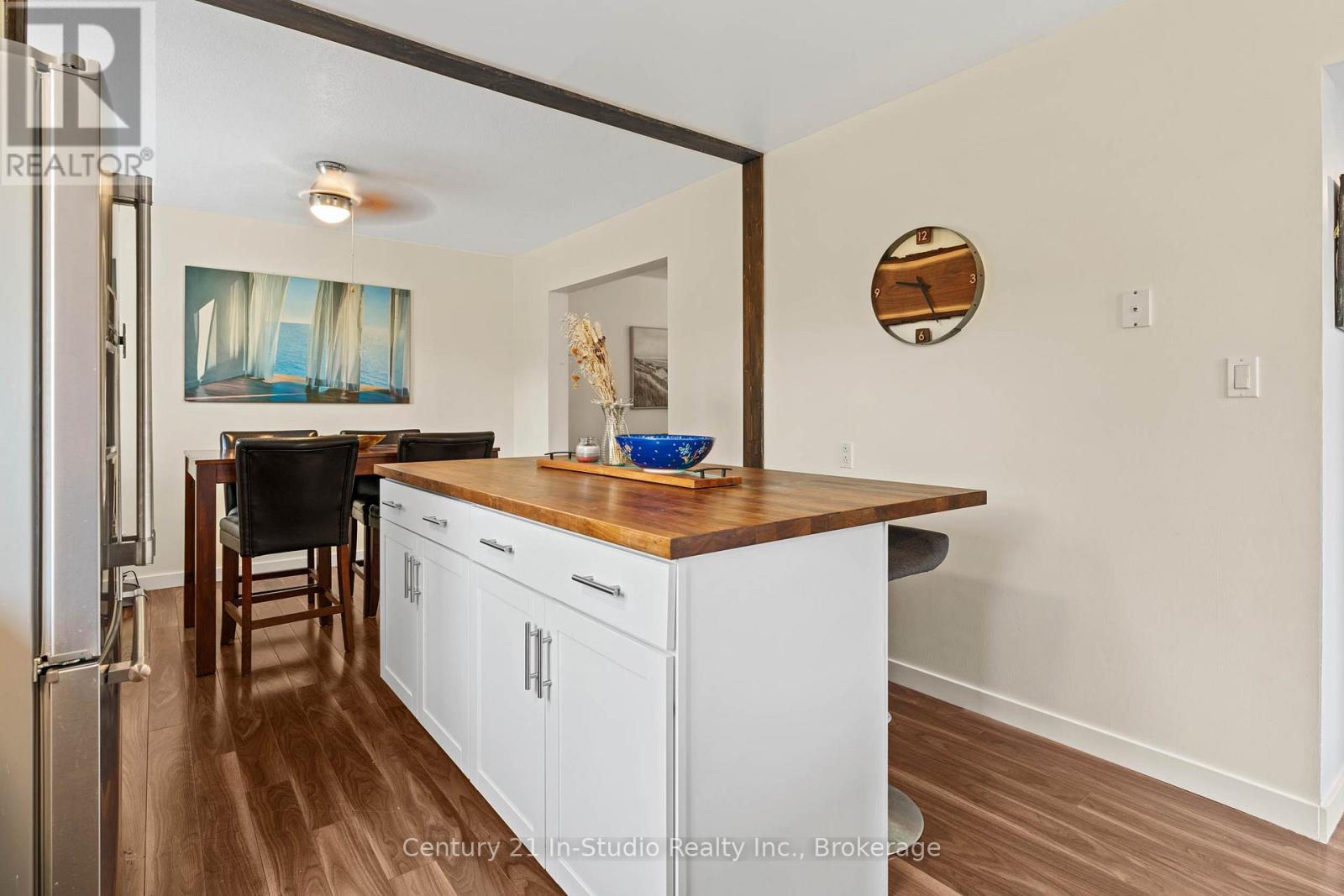 1065 10th Avenue E, Owen Sound, Ontario  N4K 3H9 - Photo 20 - X12426264