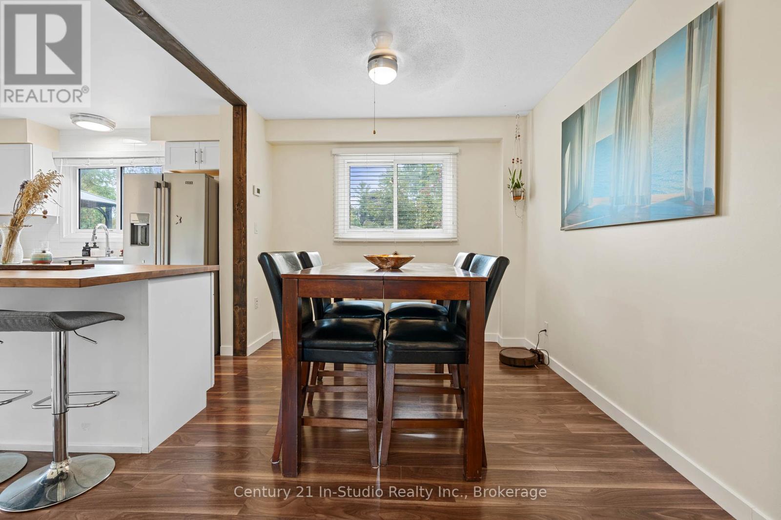 1065 10th Avenue E, Owen Sound, Ontario  N4K 3H9 - Photo 23 - X12426264