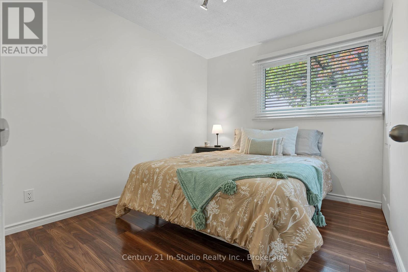 1065 10th Avenue E, Owen Sound, Ontario  N4K 3H9 - Photo 26 - X12426264