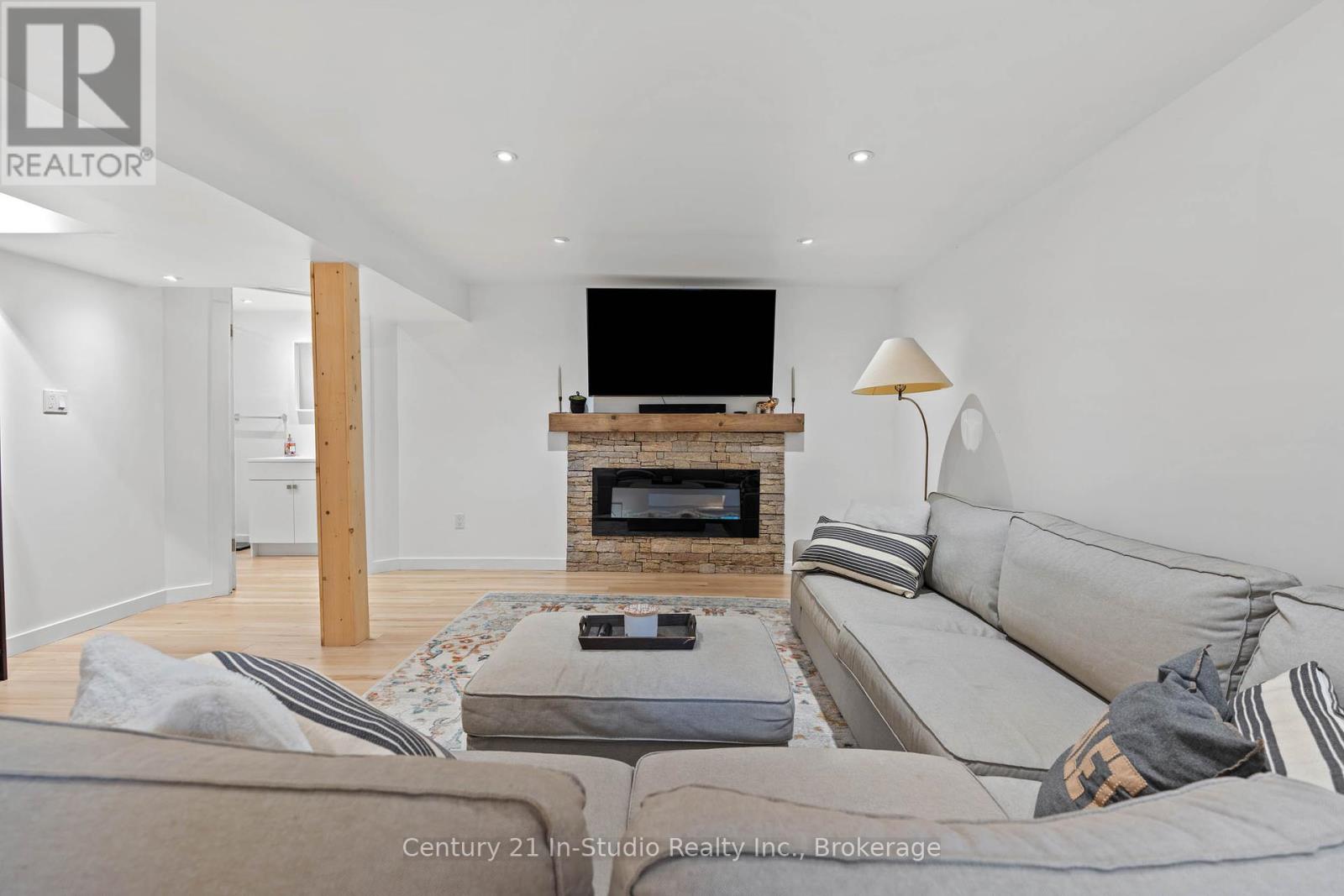 1065 10th Avenue E, Owen Sound, Ontario  N4K 3H9 - Photo 34 - X12426264