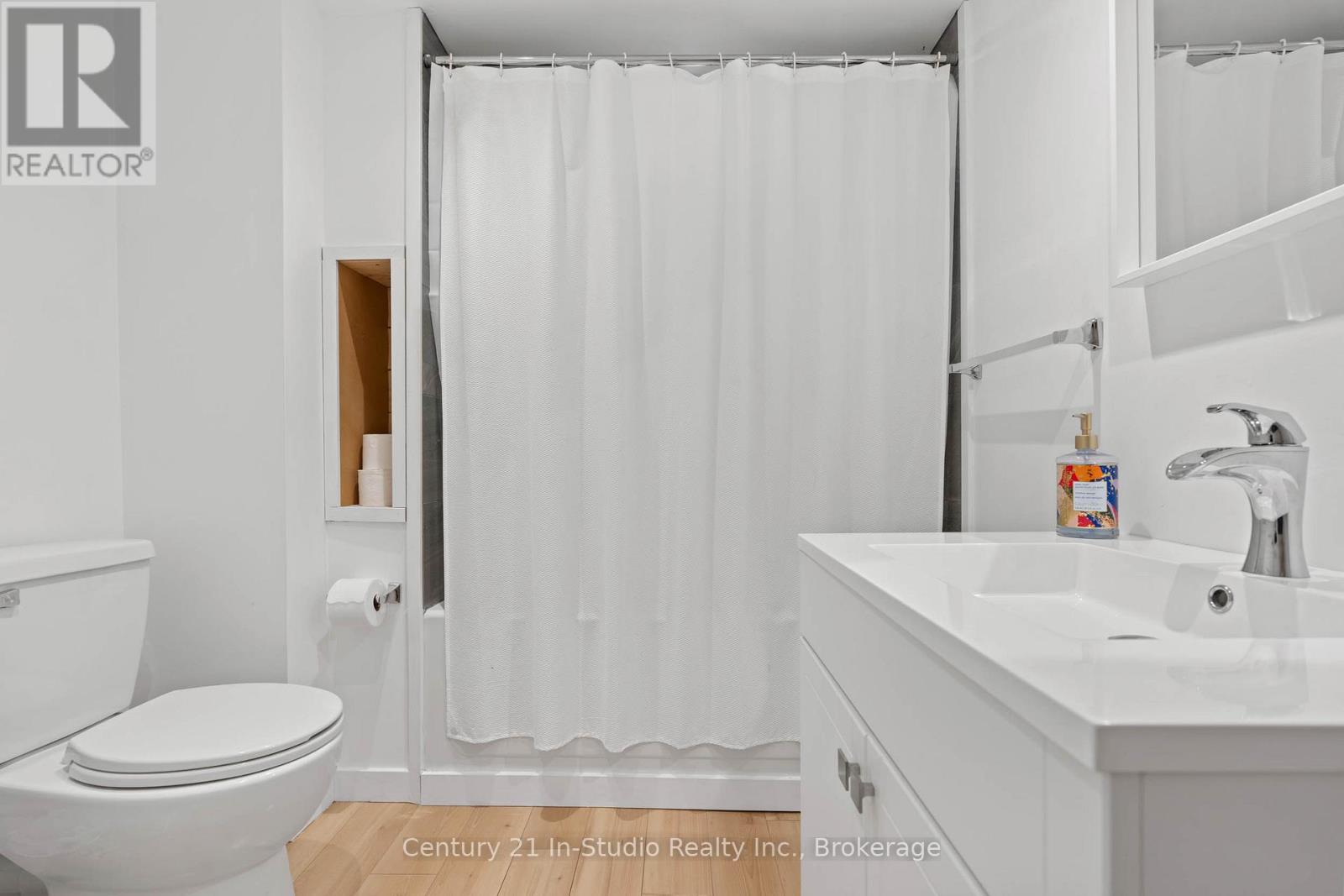 1065 10th Avenue E, Owen Sound, Ontario  N4K 3H9 - Photo 37 - X12426264