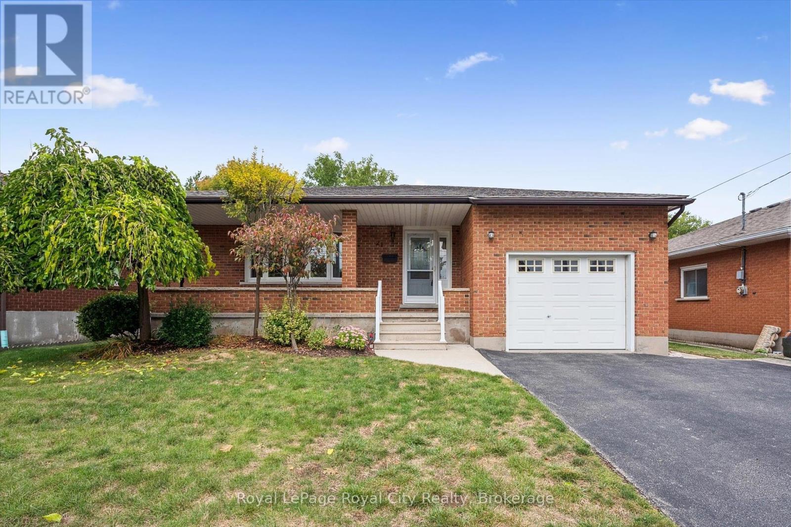 Property at 21 HEATH ROAD image 1