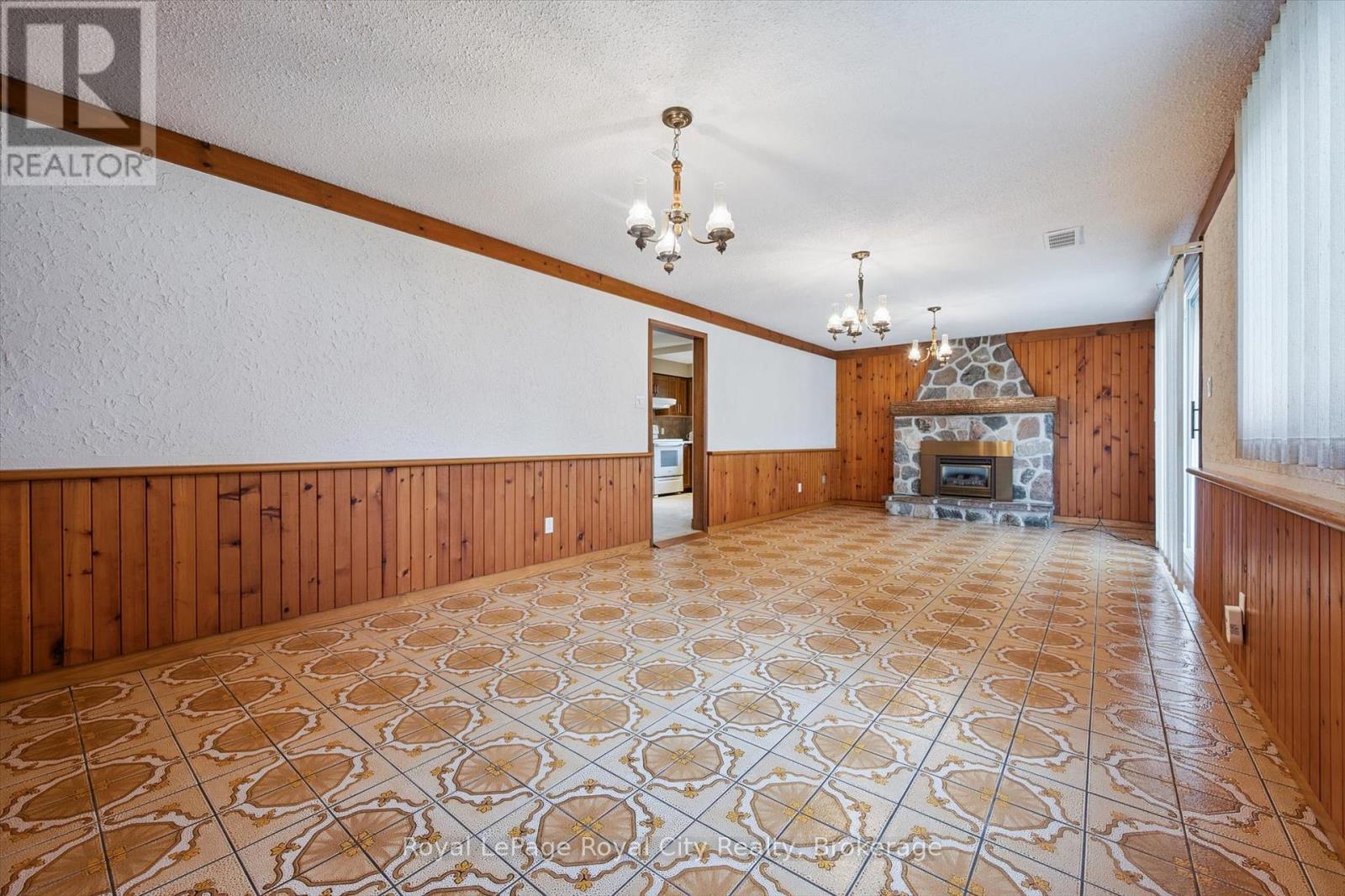 21 Heath Road, Guelph (Junction/onward Willow), Ontario  N1H 6G8 - Photo 23 - X12426284