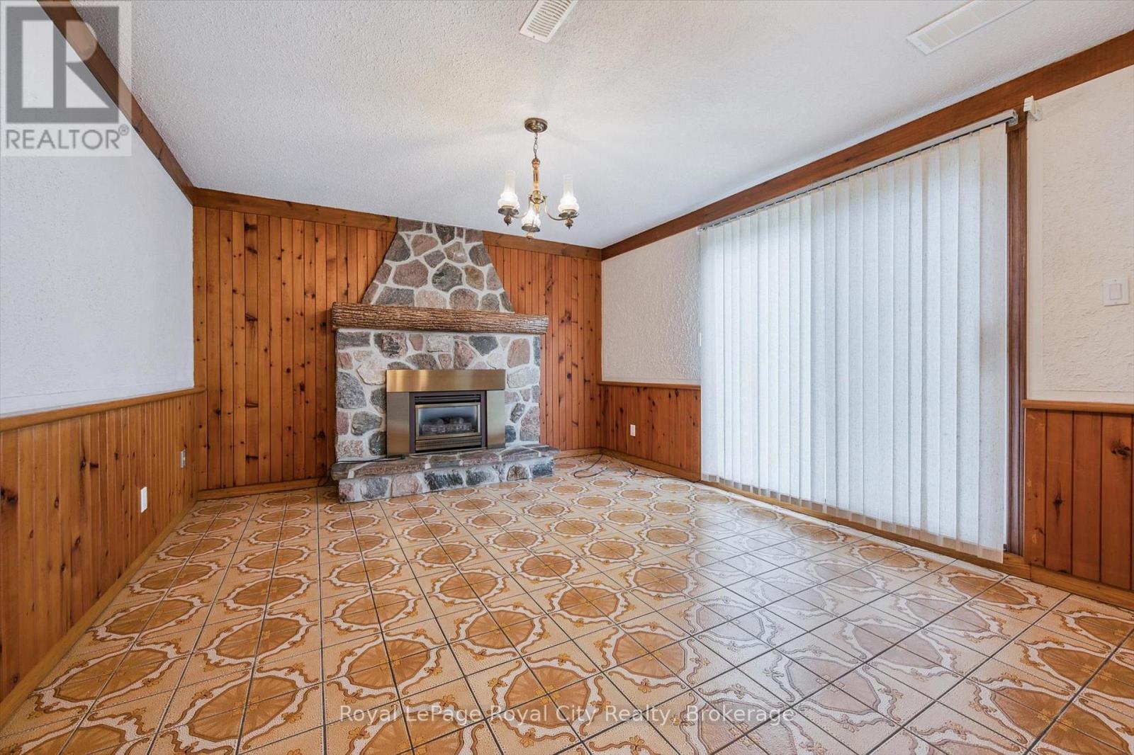 21 Heath Road, Guelph (Junction/onward Willow), Ontario  N1H 6G8 - Photo 24 - X12426284