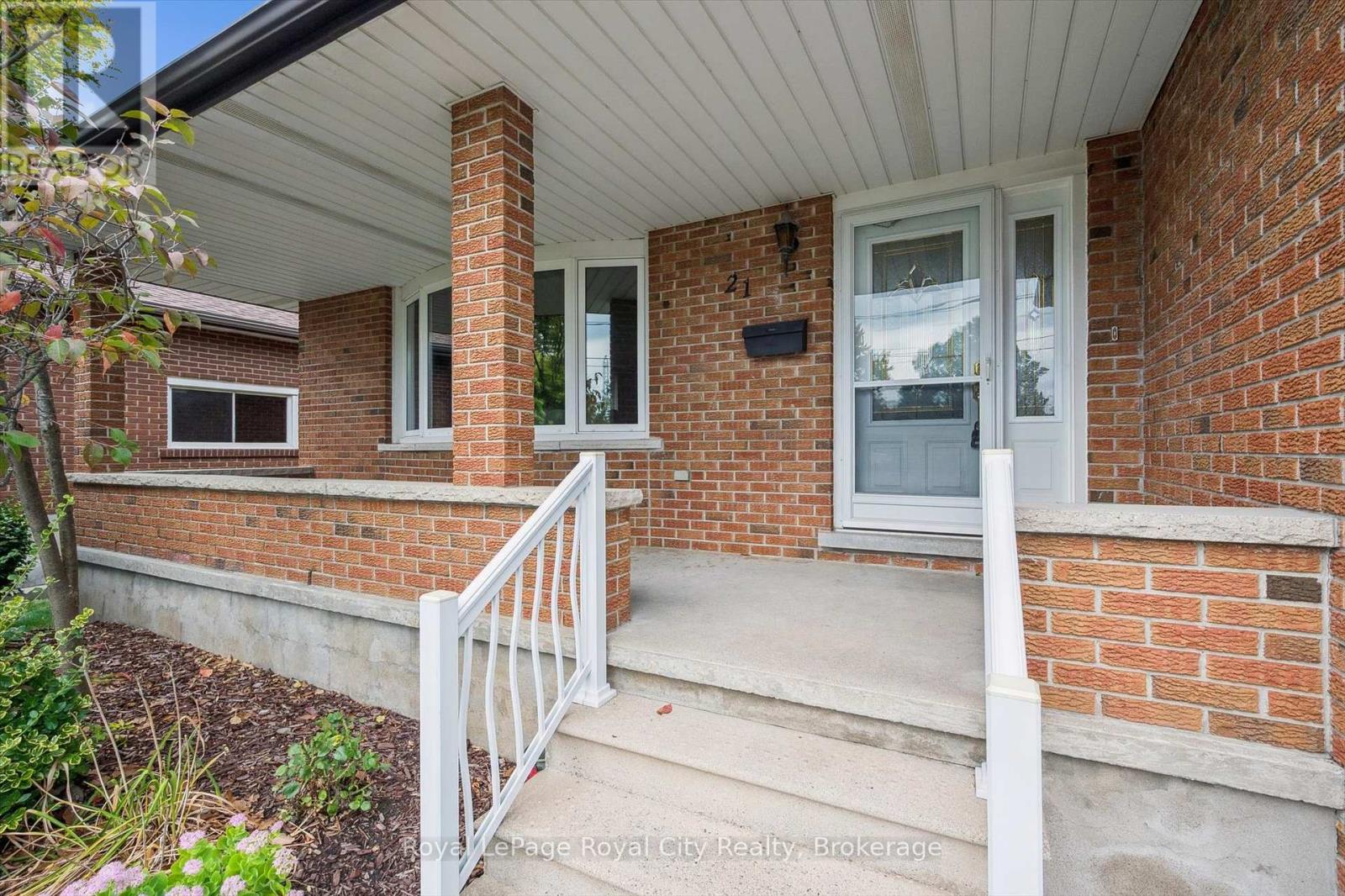 Property at 21 HEATH ROAD image 4