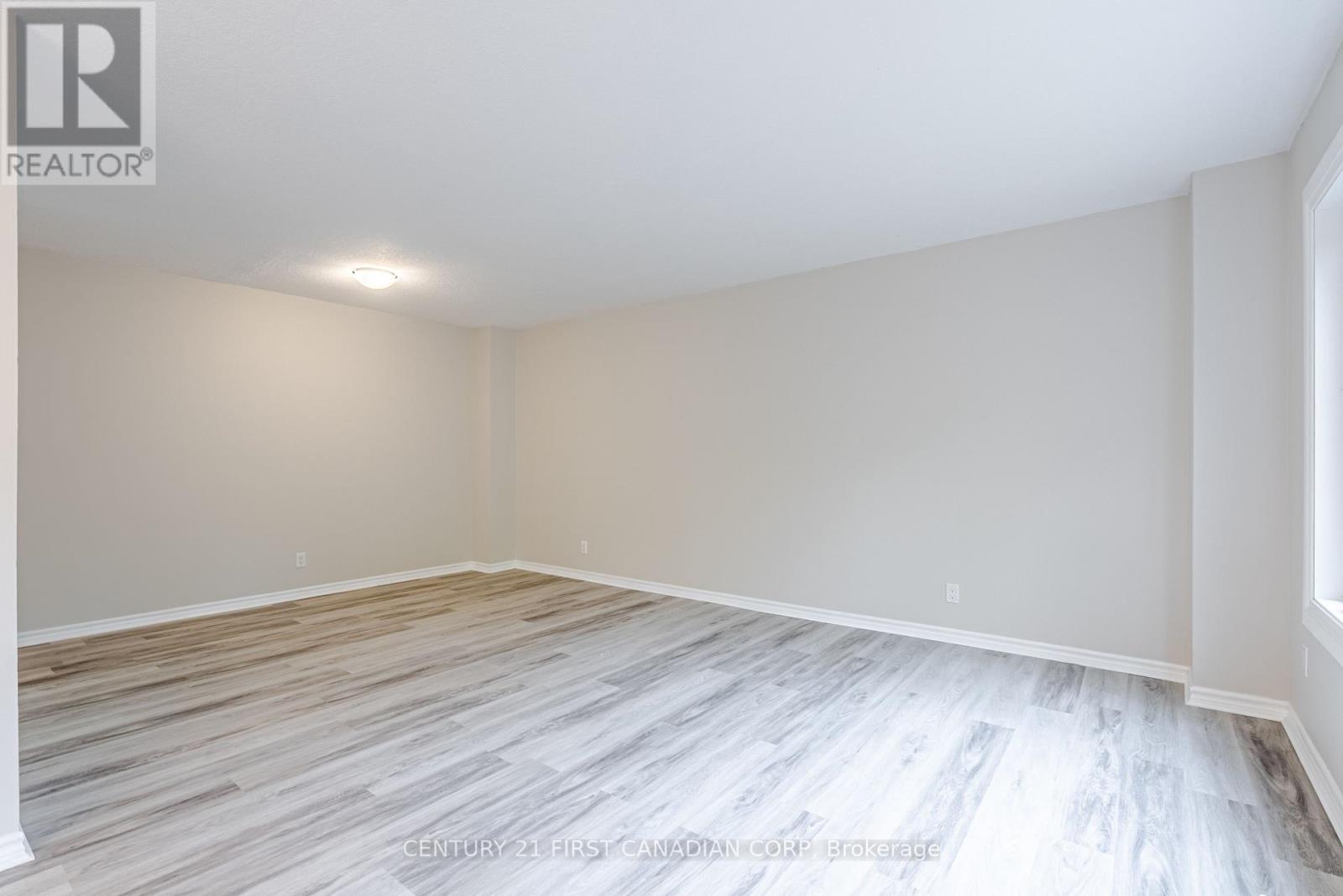 8 - 360 Homestead Court, London North, Ontario  N6G 2E9 - Photo 15 - X12426254