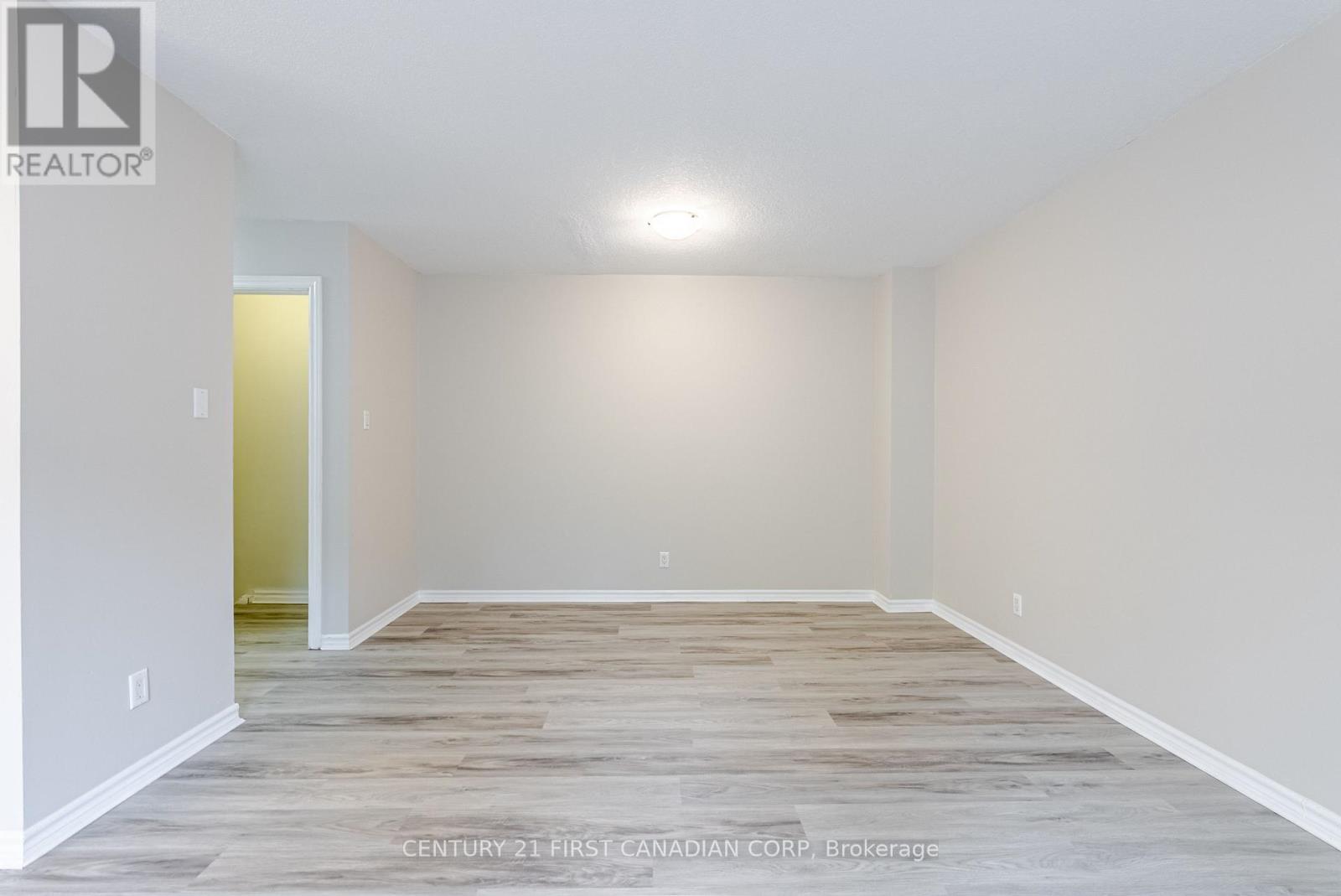 8 - 360 Homestead Court, London North, Ontario  N6G 2E9 - Photo 16 - X12426254