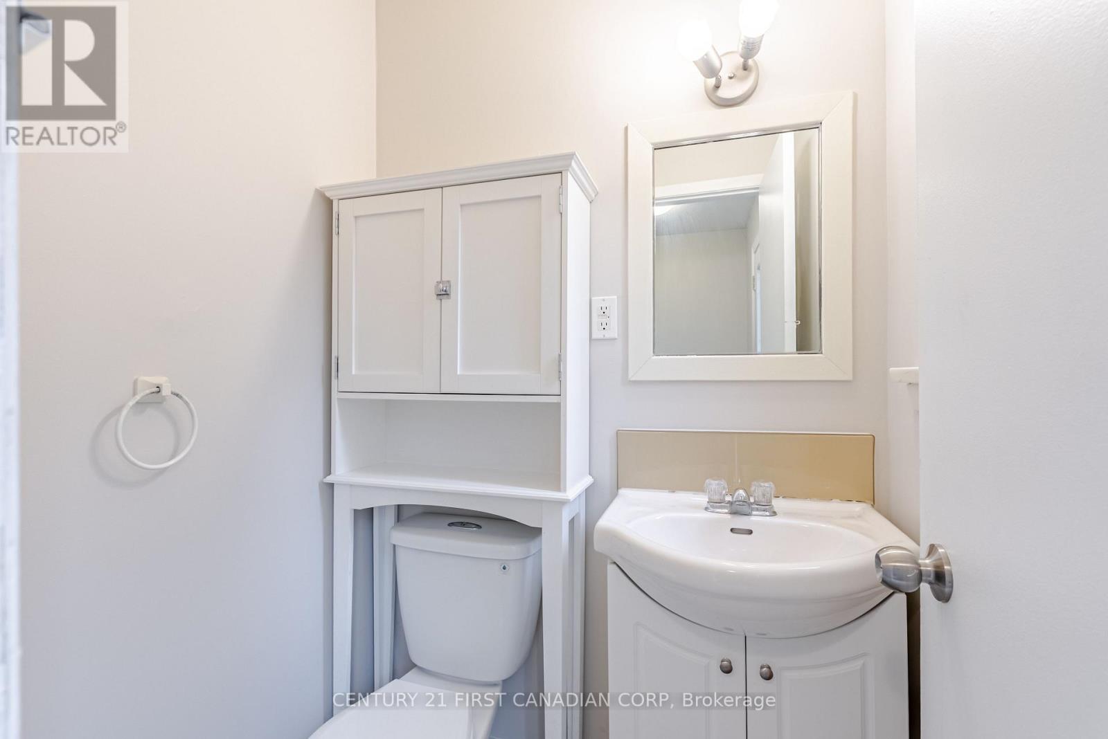 8 - 360 Homestead Court, London North, Ontario  N6G 2E9 - Photo 18 - X12426254