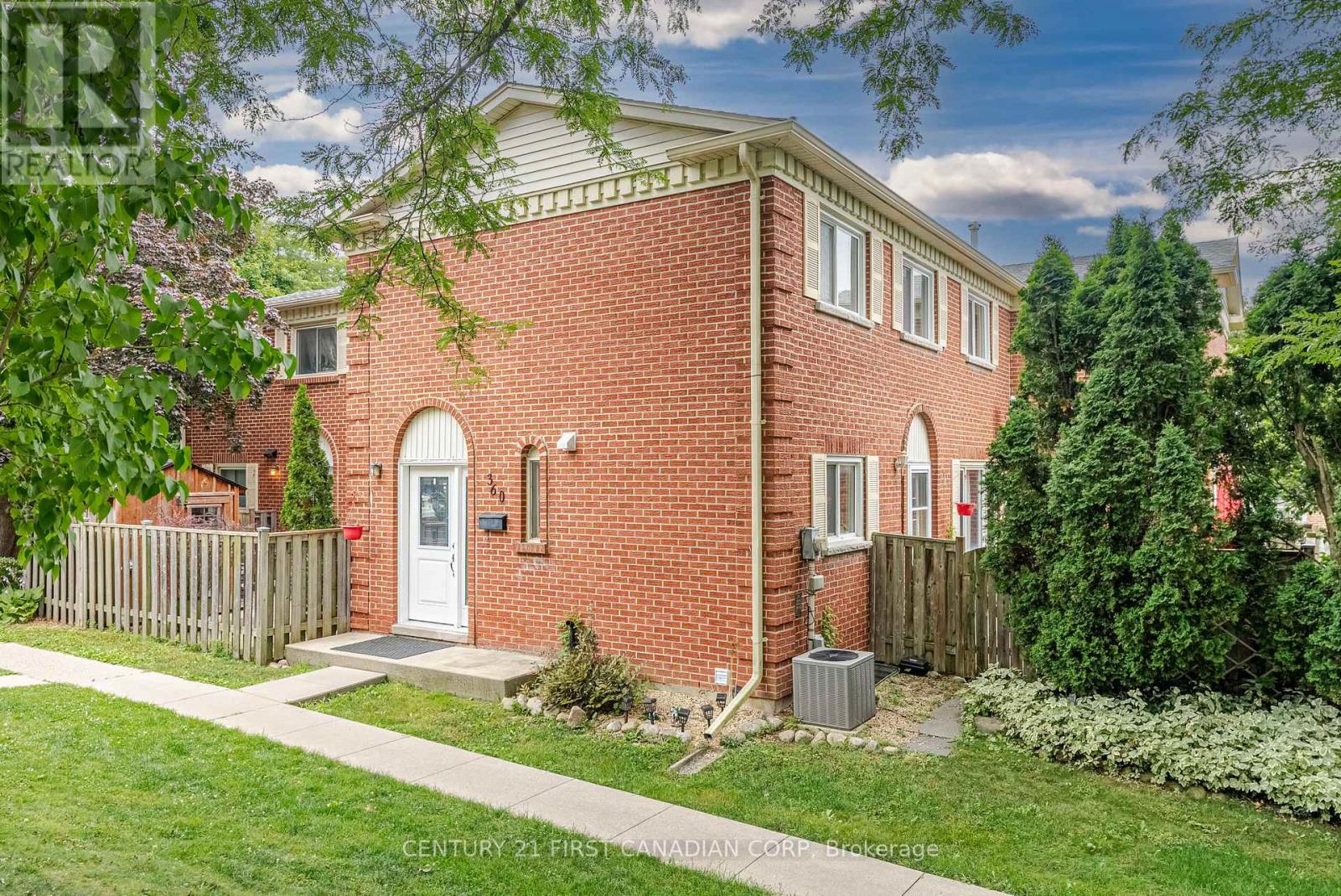 8 - 360 Homestead Court, London North, Ontario  N6G 2E9 - Photo 2 - X12426254