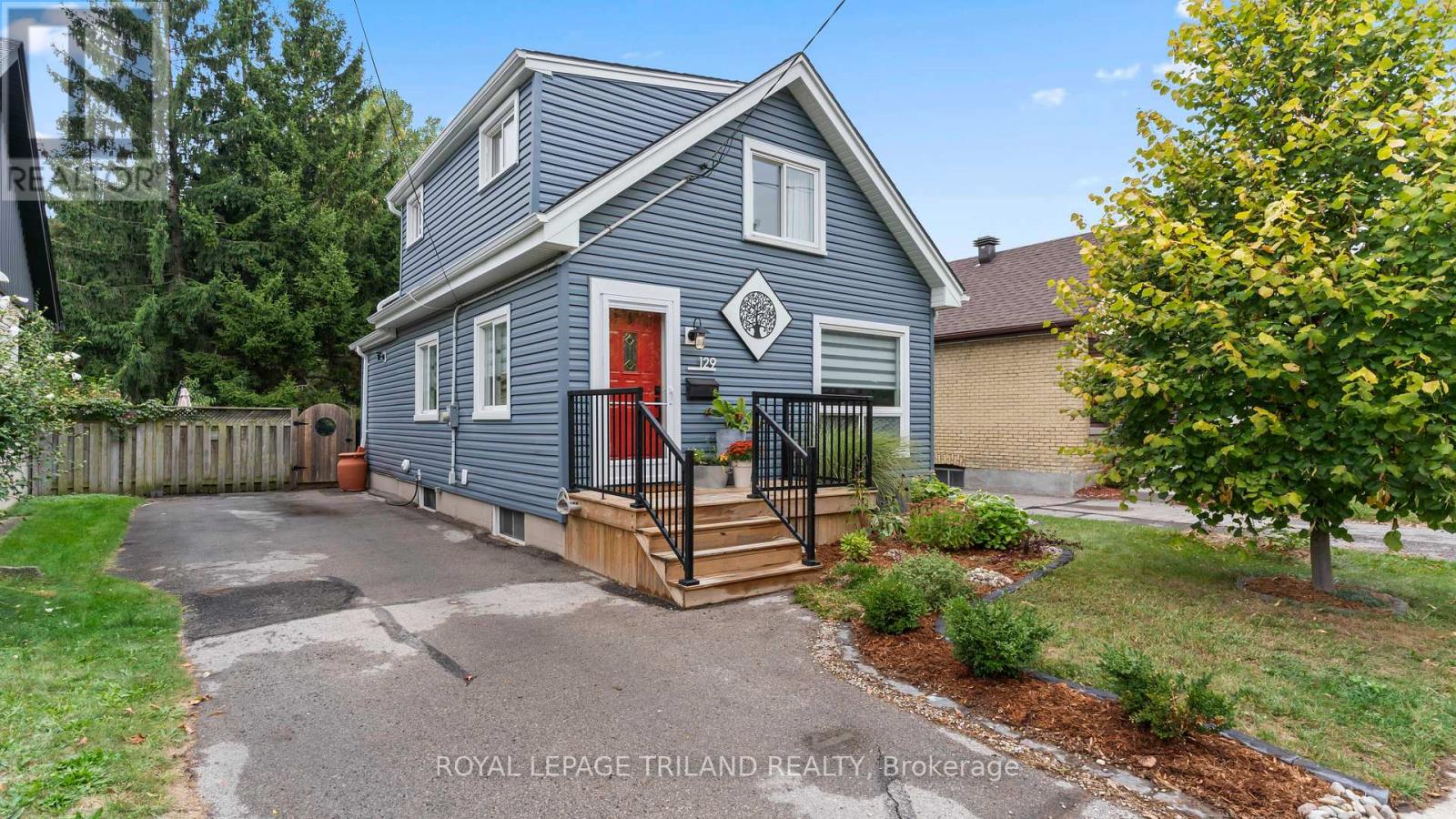 129 Elliott Street, London East, Ontario  N5Y 2E8 - Photo 2 - X12426268
