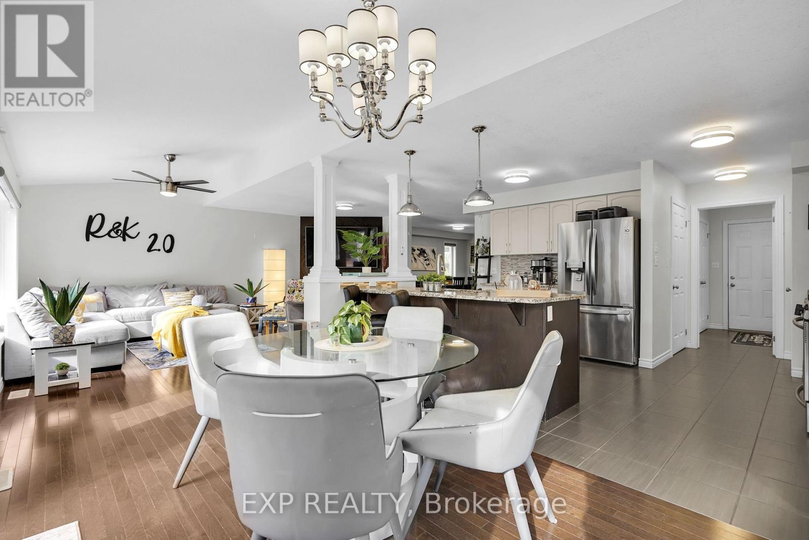 919 Foxcreek Road, London North, Ontario  N6G 0H1 - Photo 17 - X12426281
