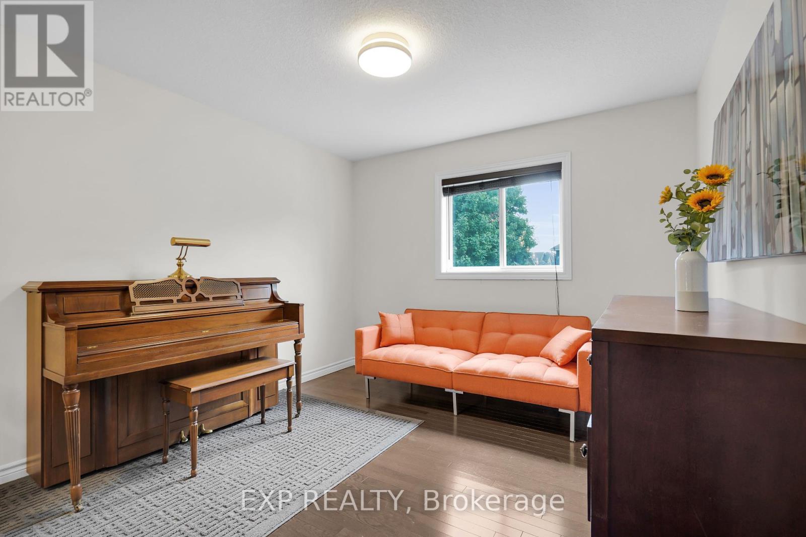 919 Foxcreek Road, London North, Ontario  N6G 0H1 - Photo 23 - X12426281
