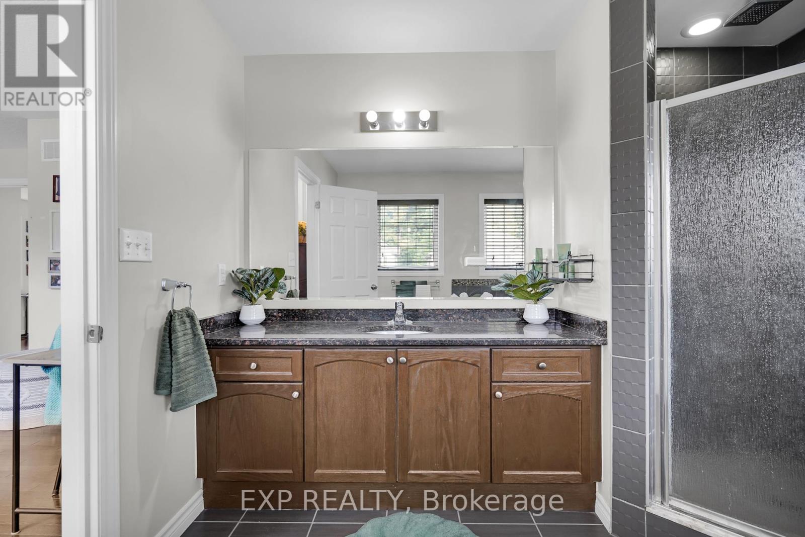 919 Foxcreek Road, London North, Ontario  N6G 0H1 - Photo 28 - X12426281