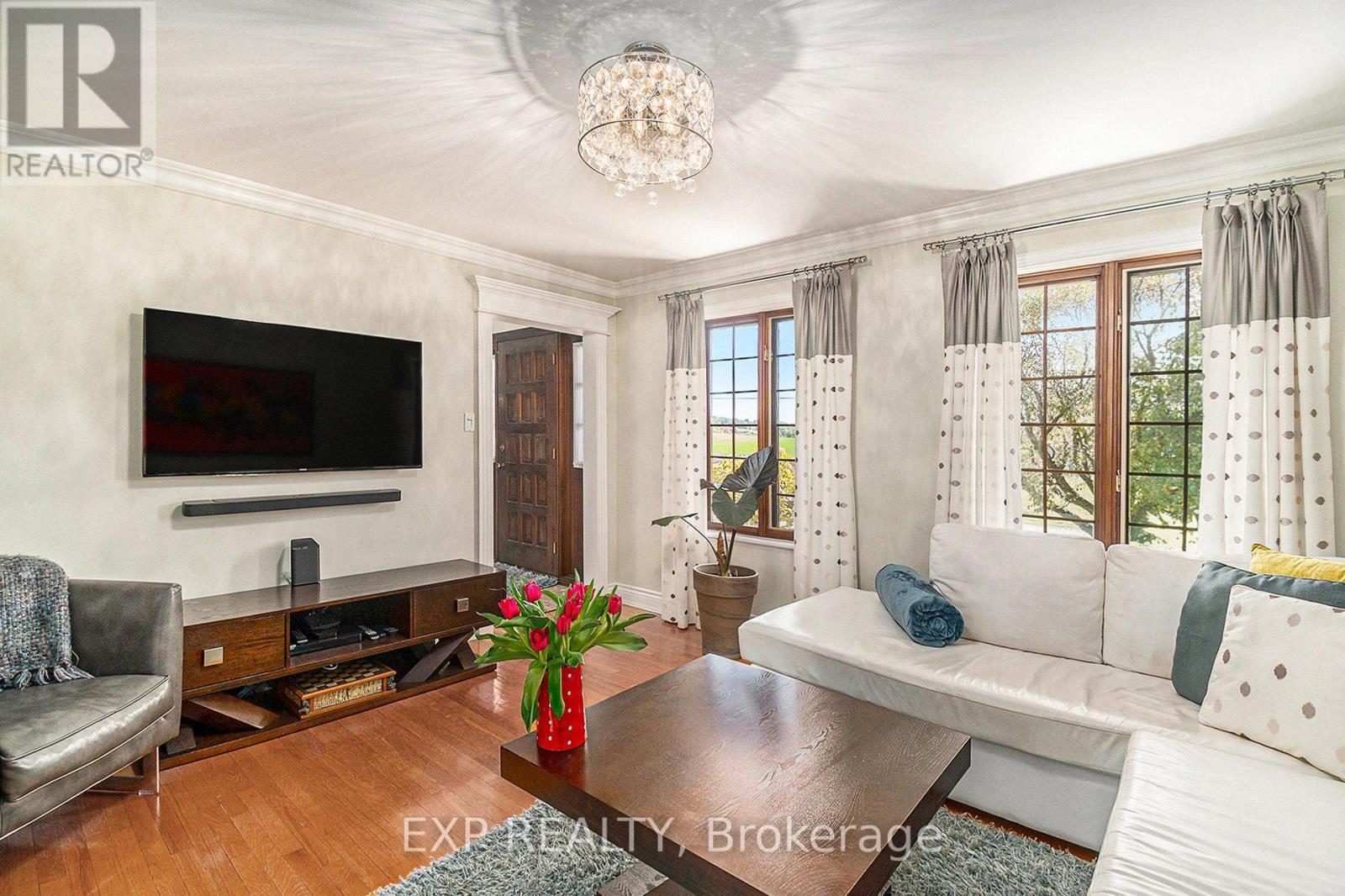 1919 Clark Road, Clarence-Rockland, Ontario  K4K 1K7 - Photo 11 - X12426238