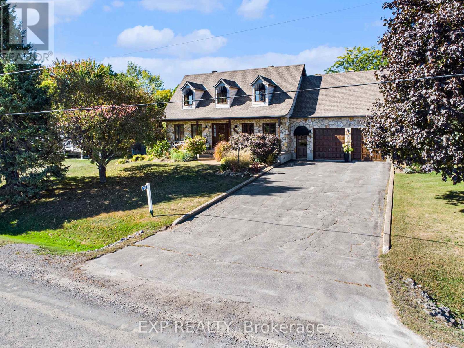 1919 Clark Road, Clarence-Rockland, Ontario  K4K 1K7 - Photo 3 - X12426238