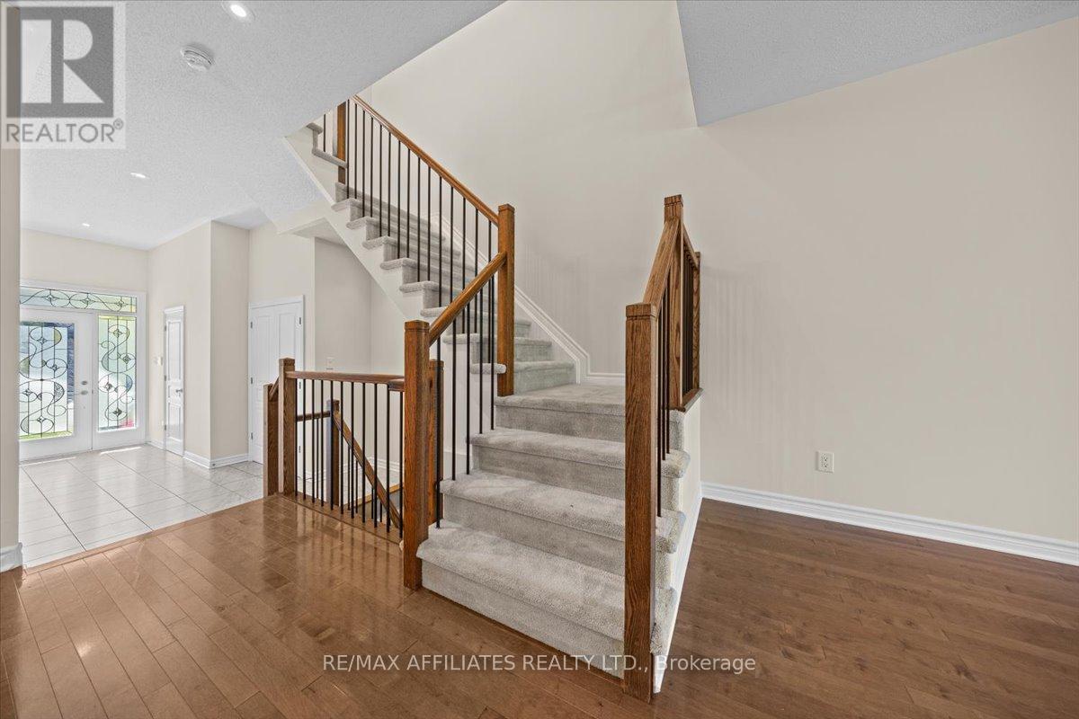 342 Melodie Street, Ottawa, Ontario  K1W 0H9 - Photo 22 - X12426298