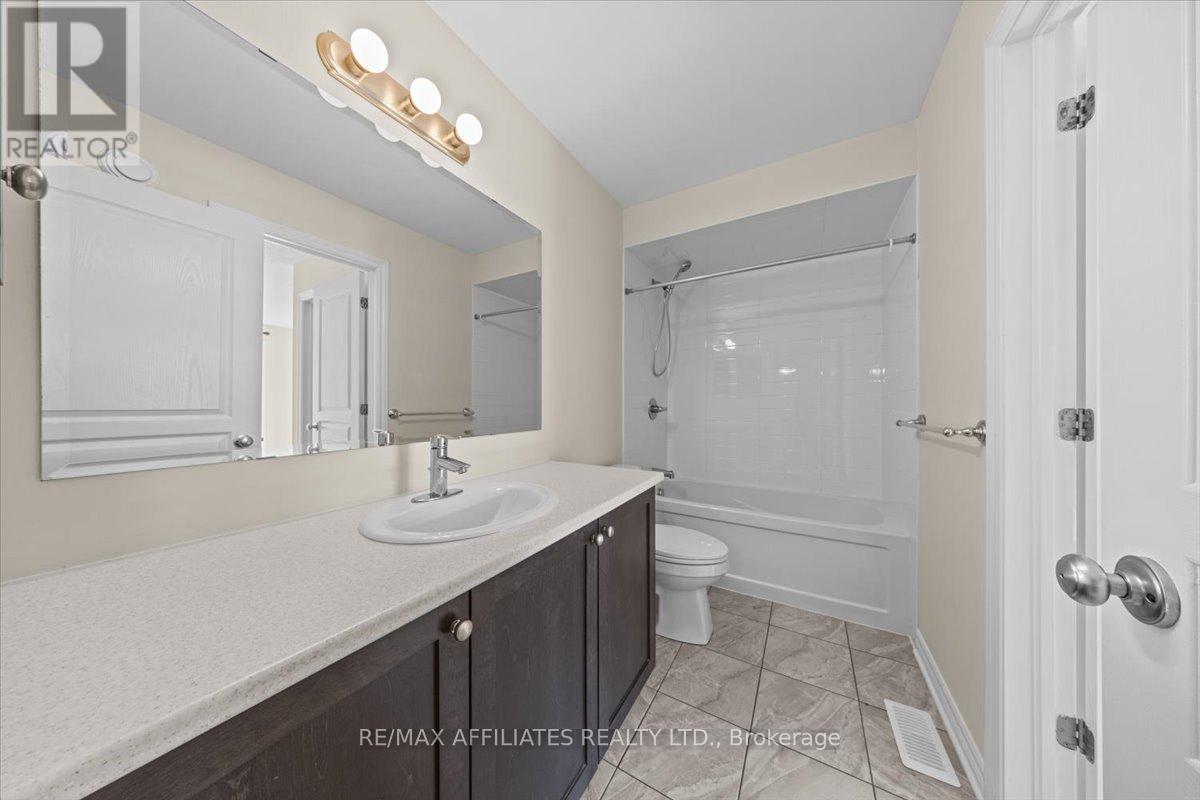 342 Melodie Street, Ottawa, Ontario  K1W 0H9 - Photo 38 - X12426298