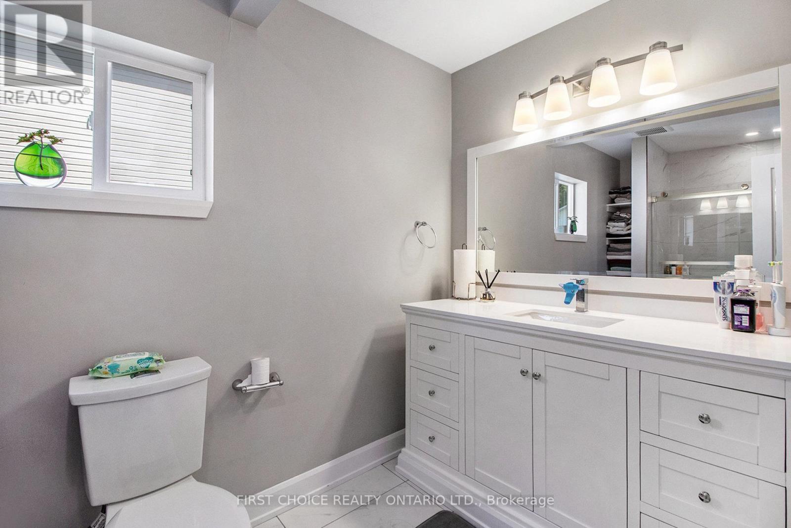 802 Chapman Street, Clarence-Rockland, Ontario  K4K 1E6 - Photo 9 - X12426305