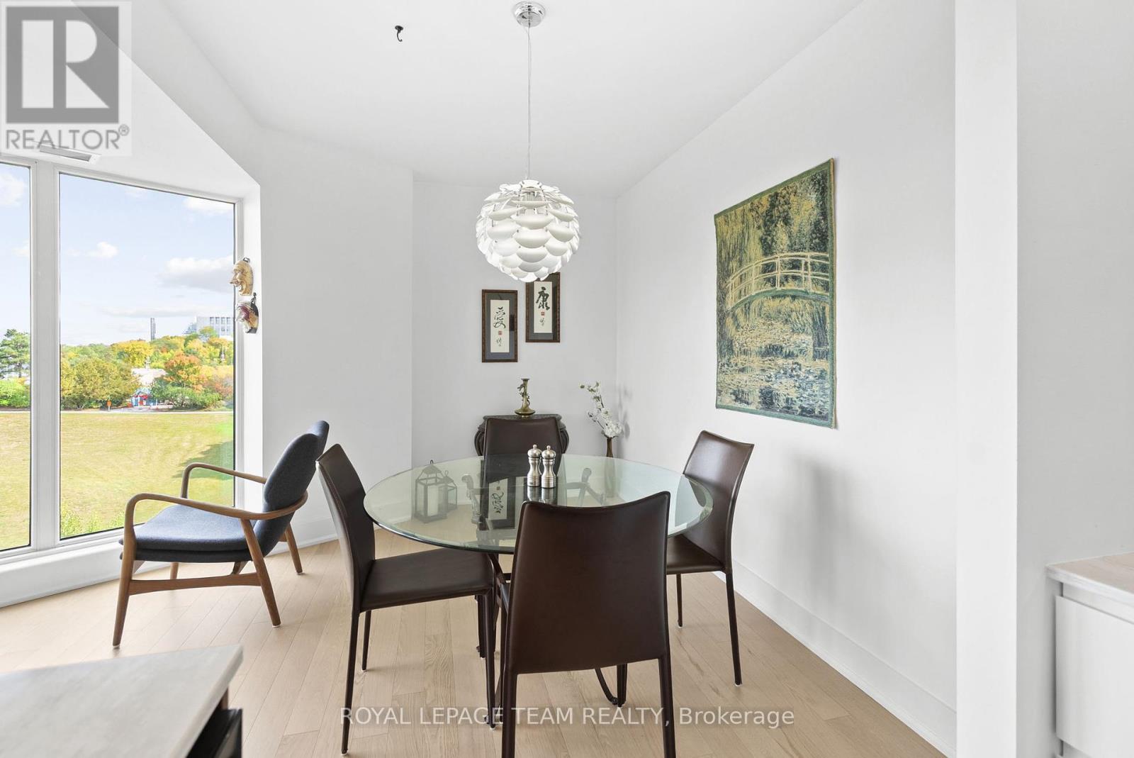 406 - 200 Lett Street, Ottawa, Ontario  K1R 0A7 - Photo 14 - X12426308