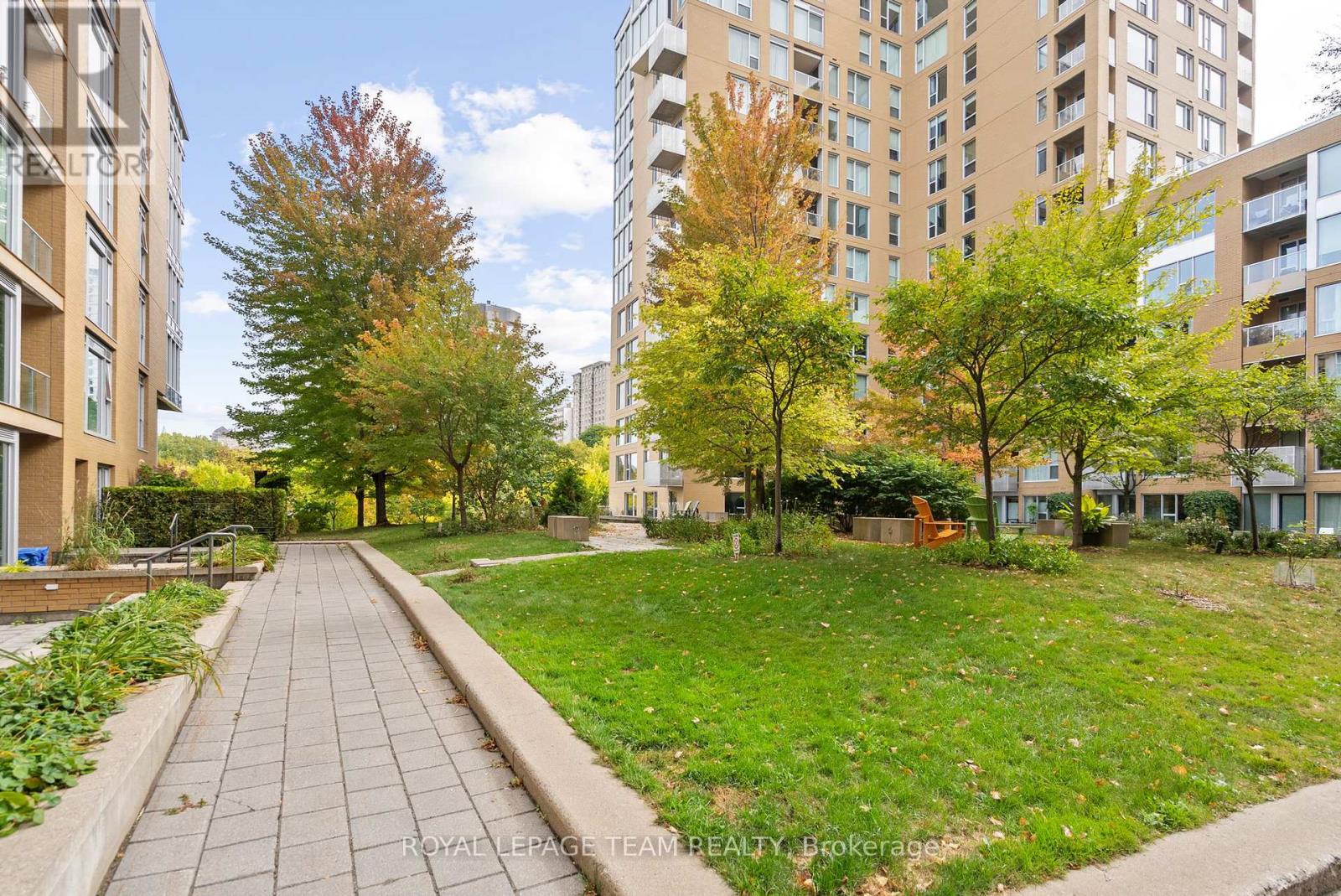 406 - 200 Lett Street, Ottawa, Ontario  K1R 0A7 - Photo 37 - X12426308