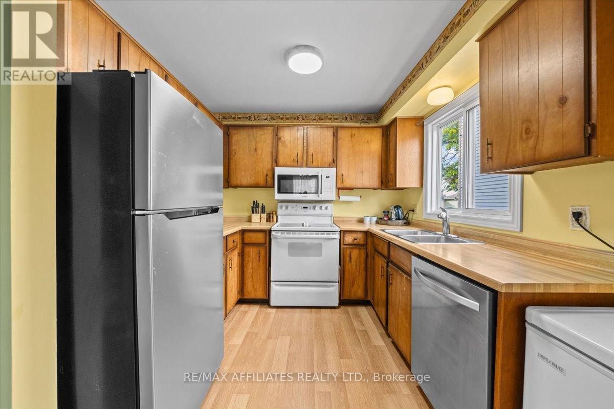 1093 St Lucia Place, Ottawa, Ontario  K1C 2G4 - Photo 11 - X12426309