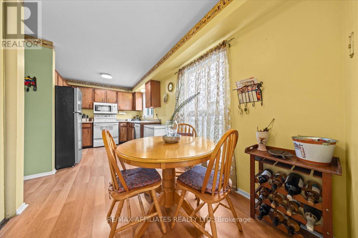 1093 St Lucia Place, Ottawa, Ontario  K1C 2G4 - Photo 18 - X12426309