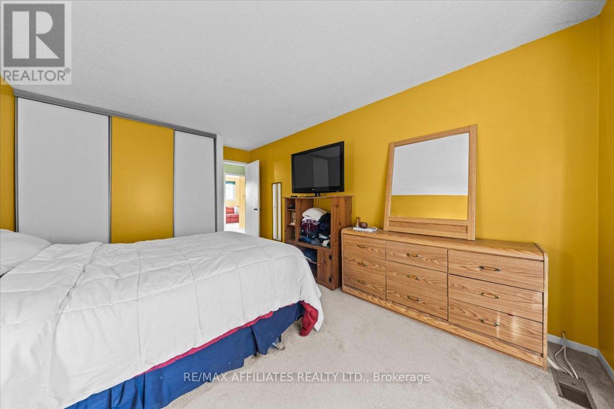 1093 St Lucia Place, Ottawa, Ontario  K1C 2G4 - Photo 33 - X12426309