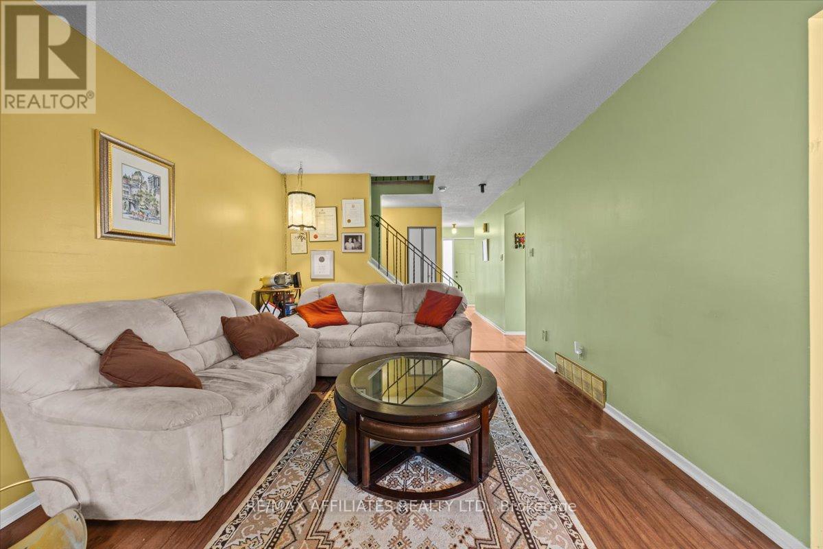 1093 St Lucia Place, Ottawa, Ontario  K1C 2G4 - Photo 7 - X12426309