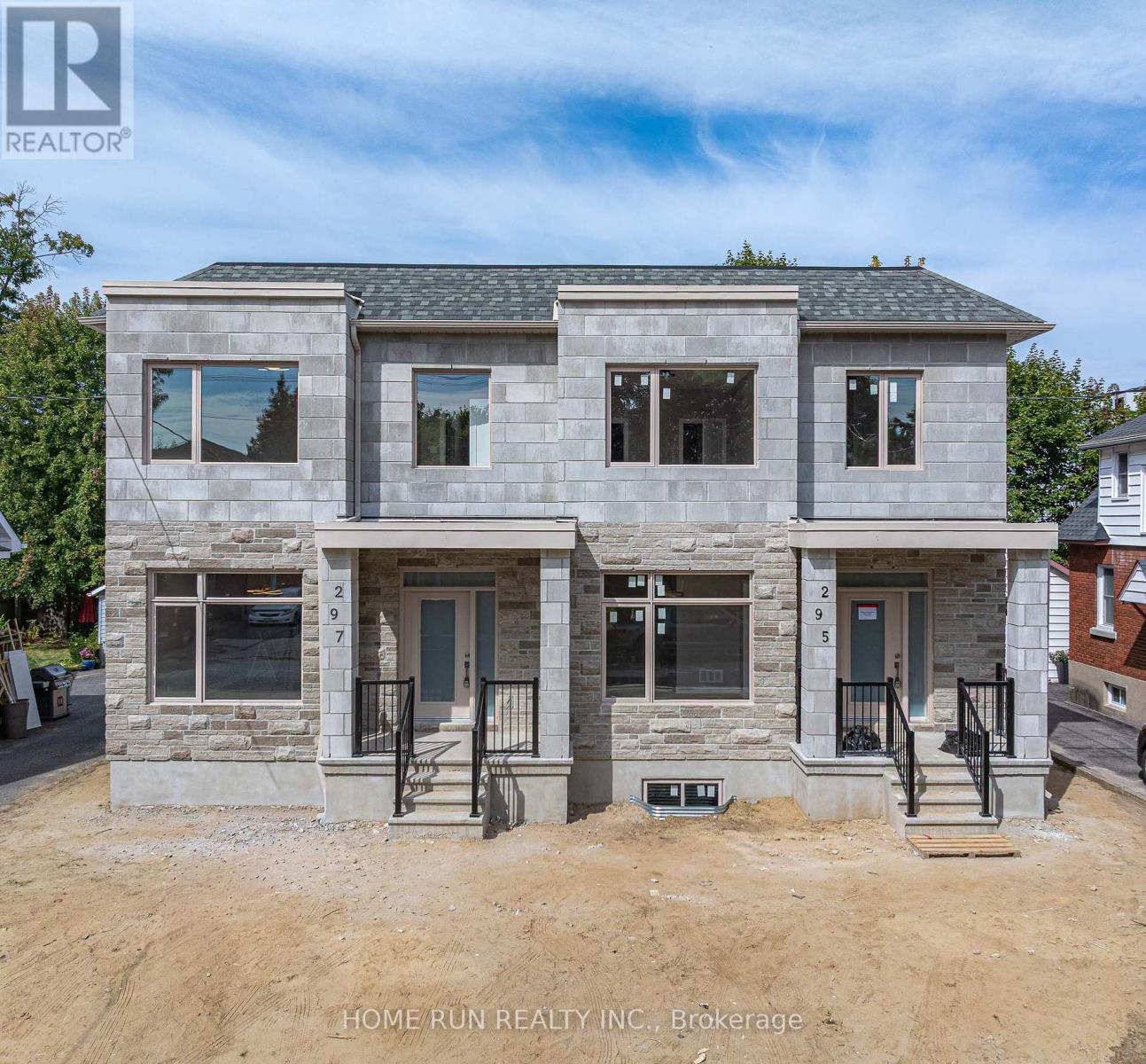 297 Dovercourt Avenue, Ottawa, Ontario  K1Z 7H4 - Photo 2 - X12426317