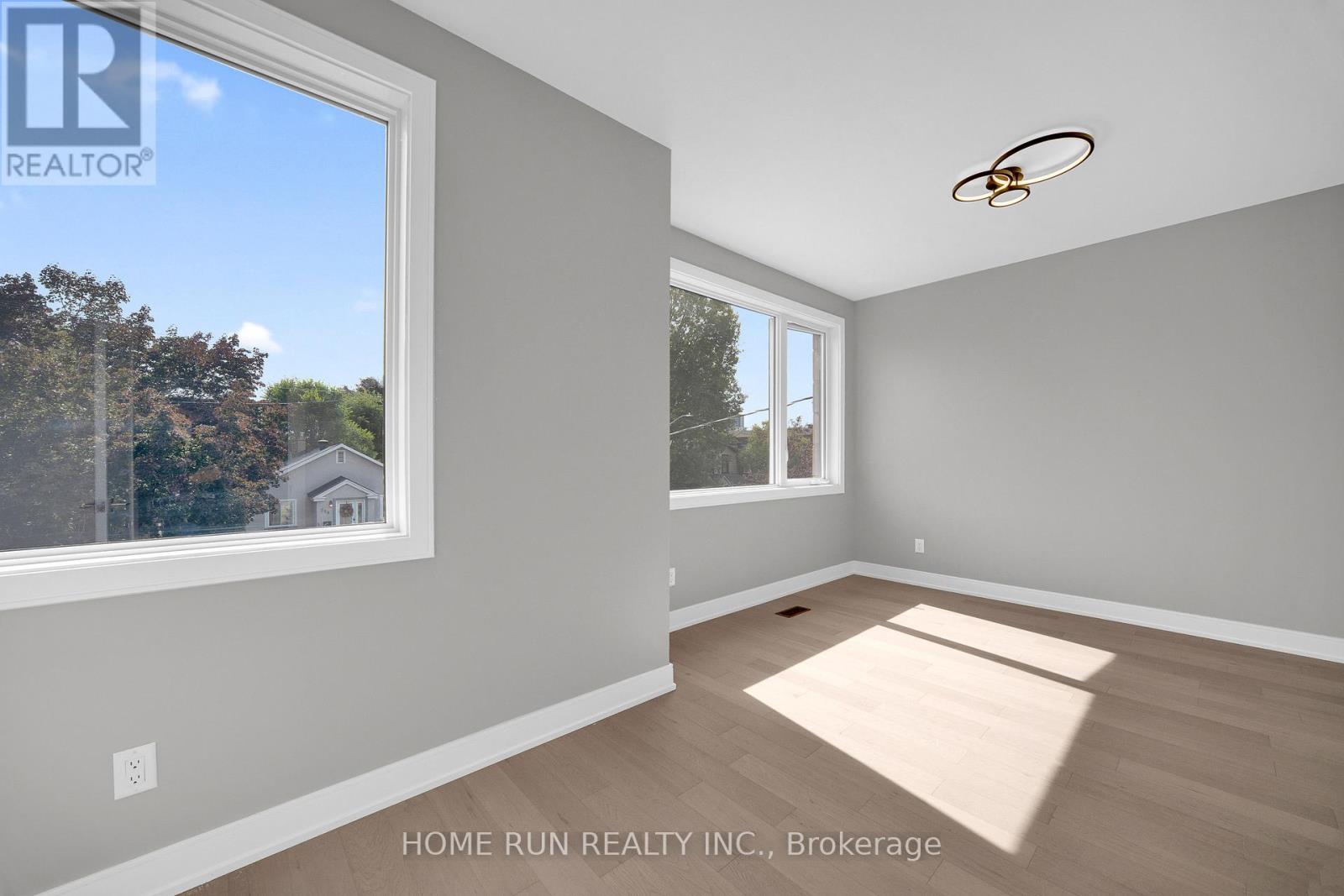 297 Dovercourt Avenue, Ottawa, Ontario  K1Z 7H4 - Photo 20 - X12426317