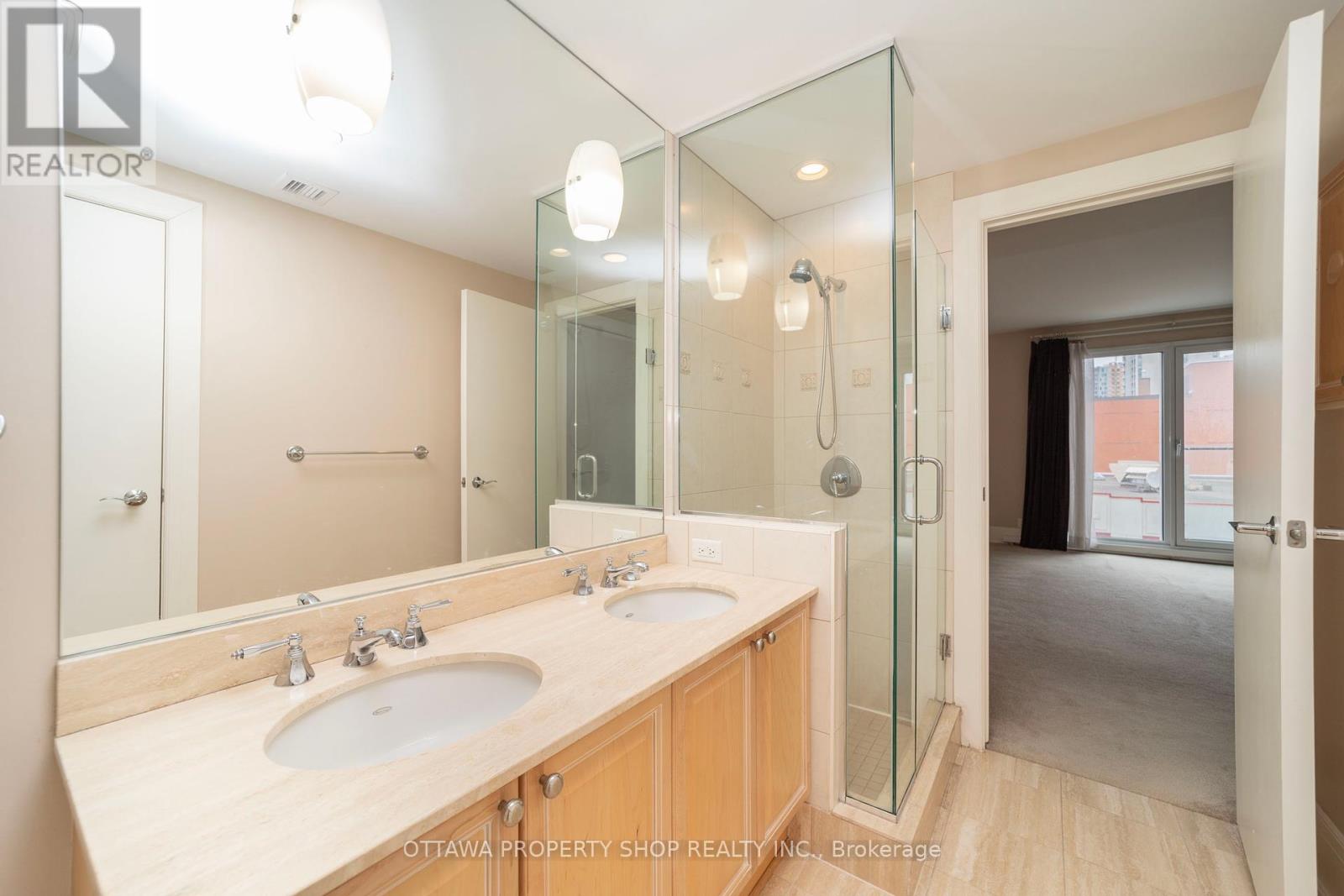 403 - 700 Sussex Drive, Ottawa, Ontario  K1N 1K4 - Photo 12 - X12426337