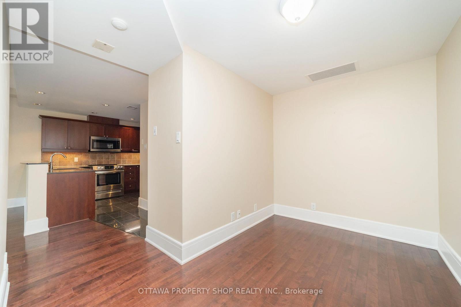 403 - 700 Sussex Drive, Ottawa, Ontario  K1N 1K4 - Photo 9 - X12426337