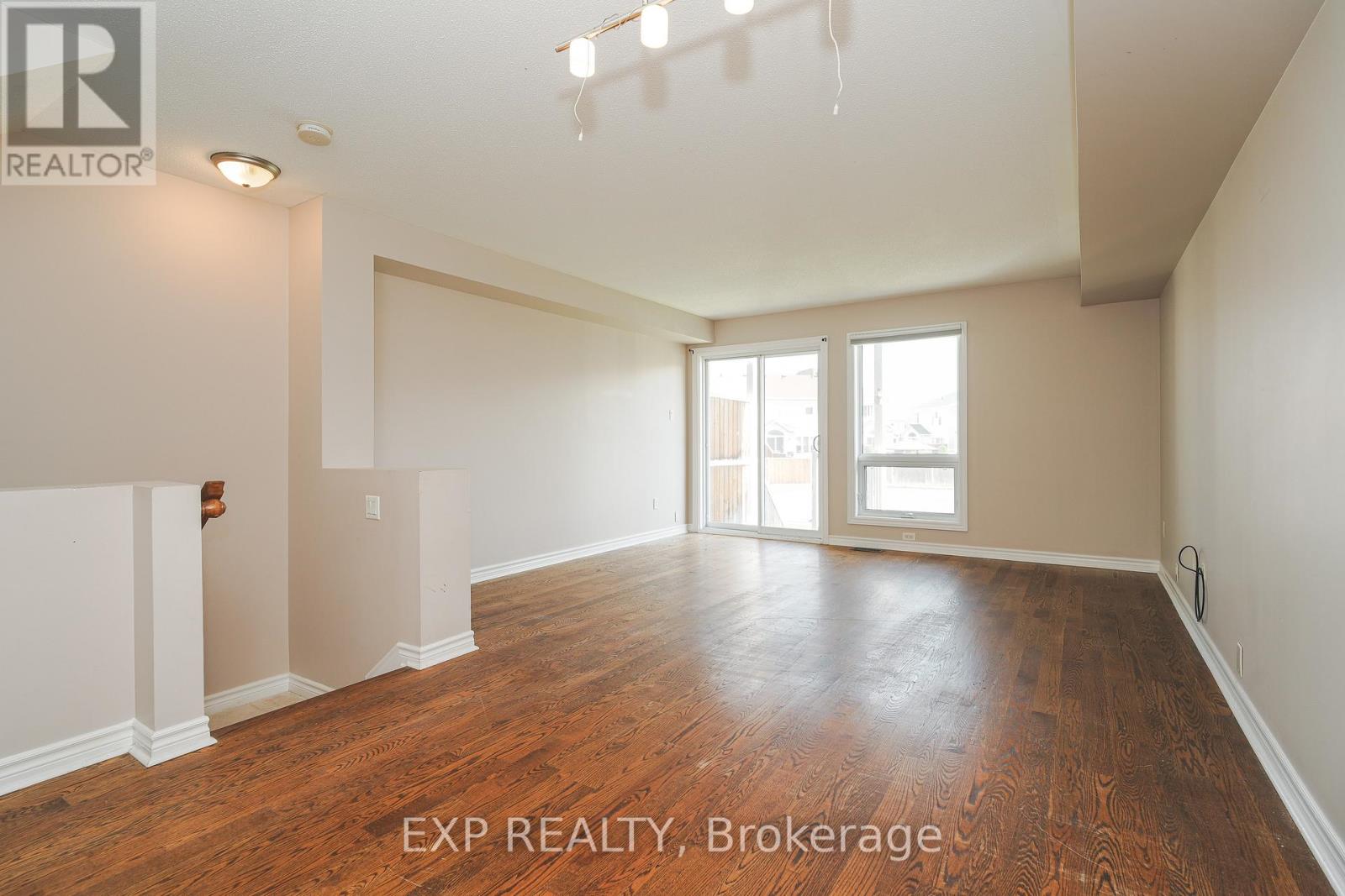 620 Lakeridge Drive, Ottawa, Ontario  K4A 0H4 - Photo 10 - X12426355