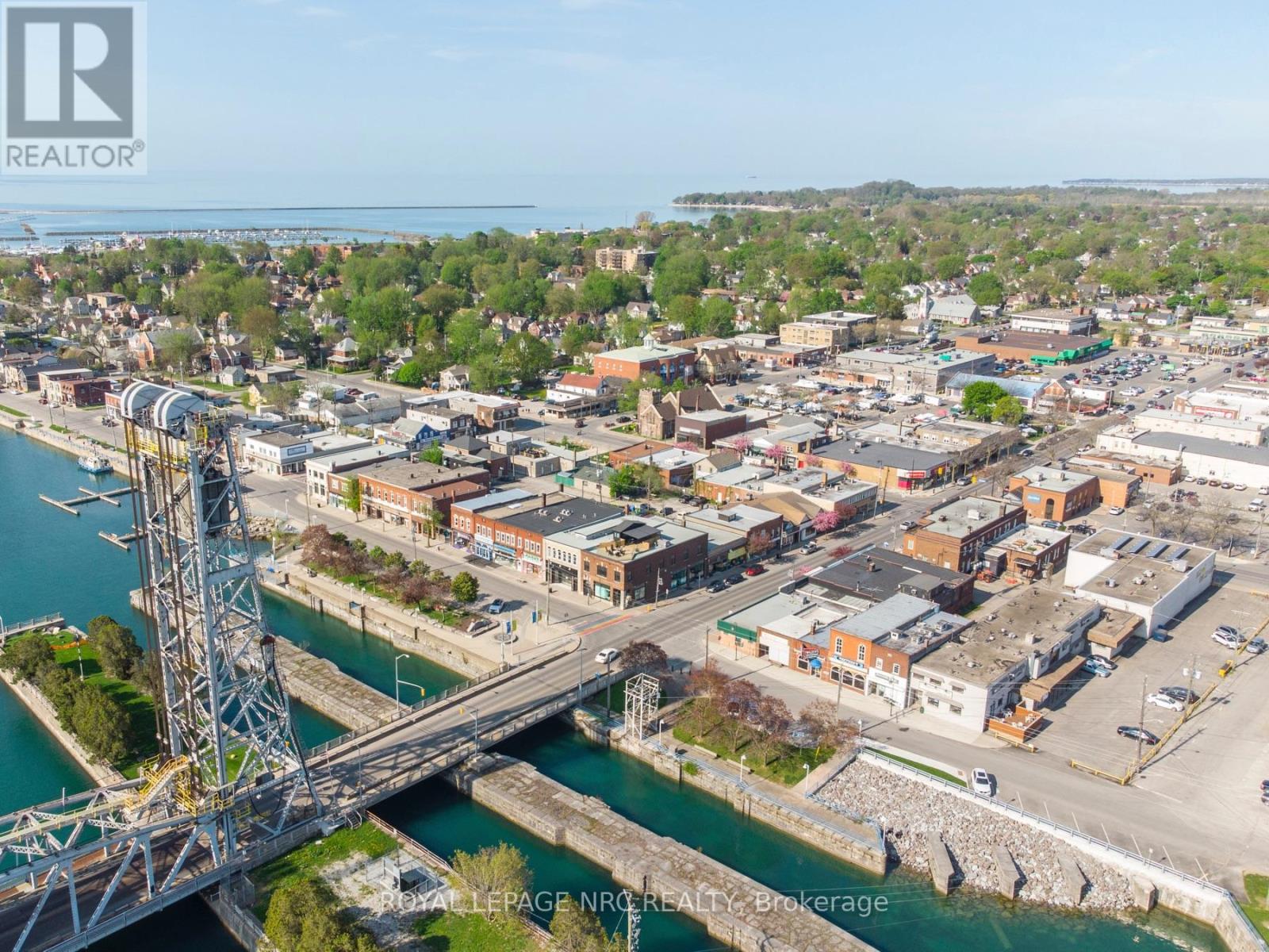 244 West Street, Port Colborne, Ontario  L3K 4E4 - Photo 14 - X12426248