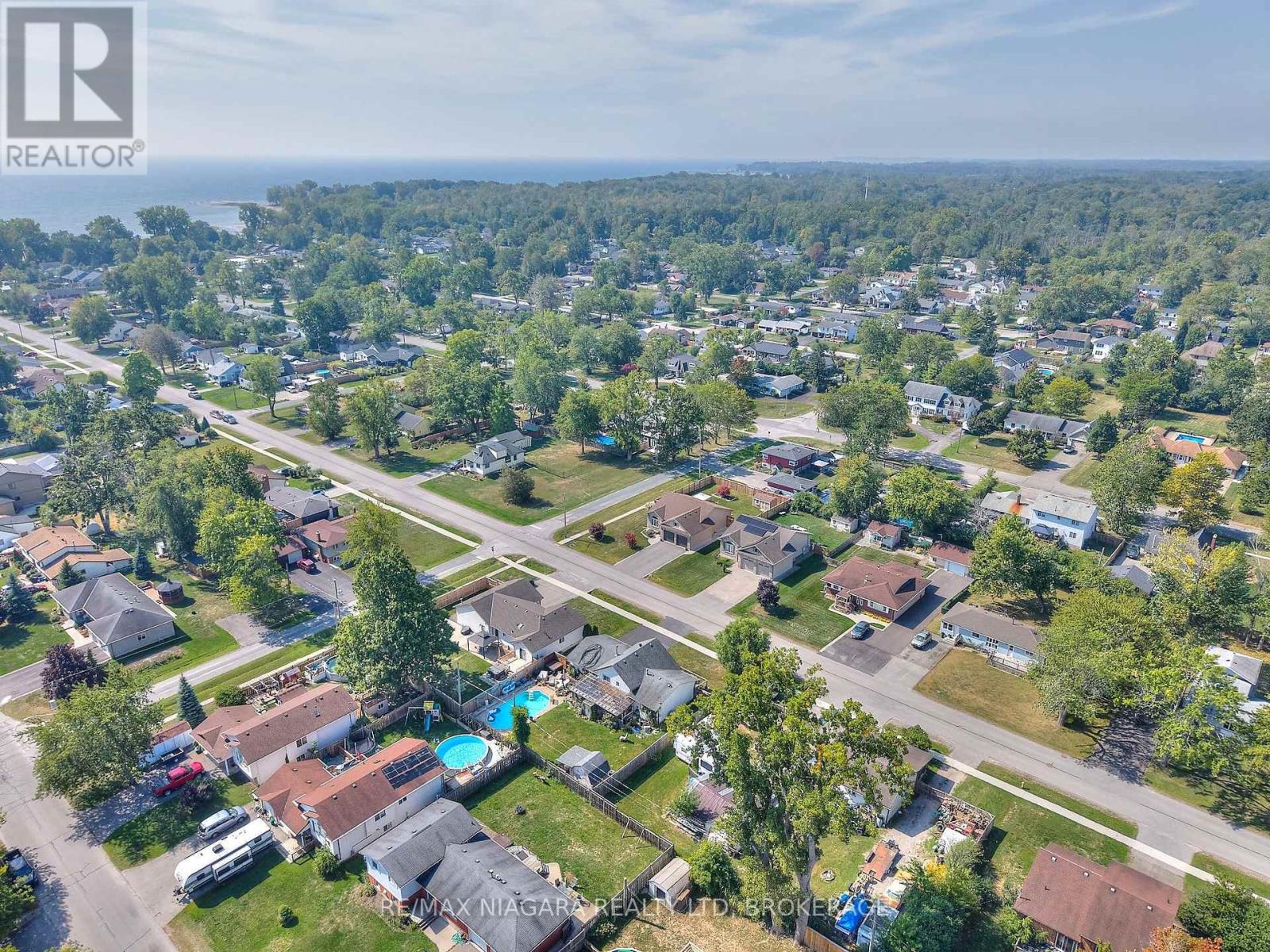 524 Lakeview Road, Fort Erie, Ontario  L2A 4W6 - Photo 40 - X12426291