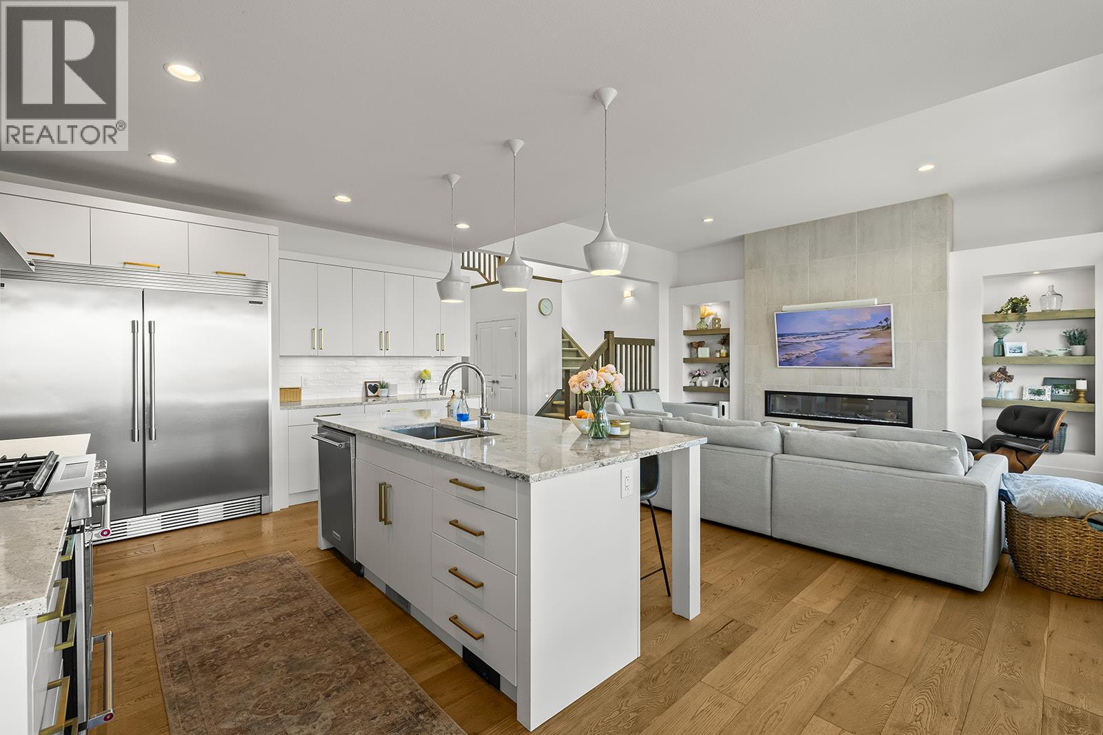 1174 Goldfinch Place, Kelowna, British Columbia  V1W 5M1 - Photo 12 - 10362872