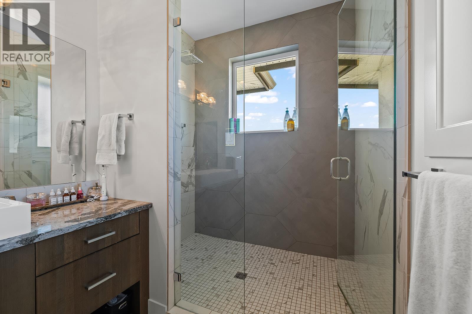 1174 Goldfinch Place, Kelowna, British Columbia  V1W 5M1 - Photo 30 - 10362872