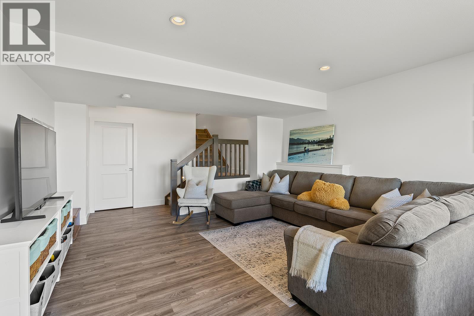 1174 Goldfinch Place, Kelowna, British Columbia  V1W 5M1 - Photo 39 - 10362872