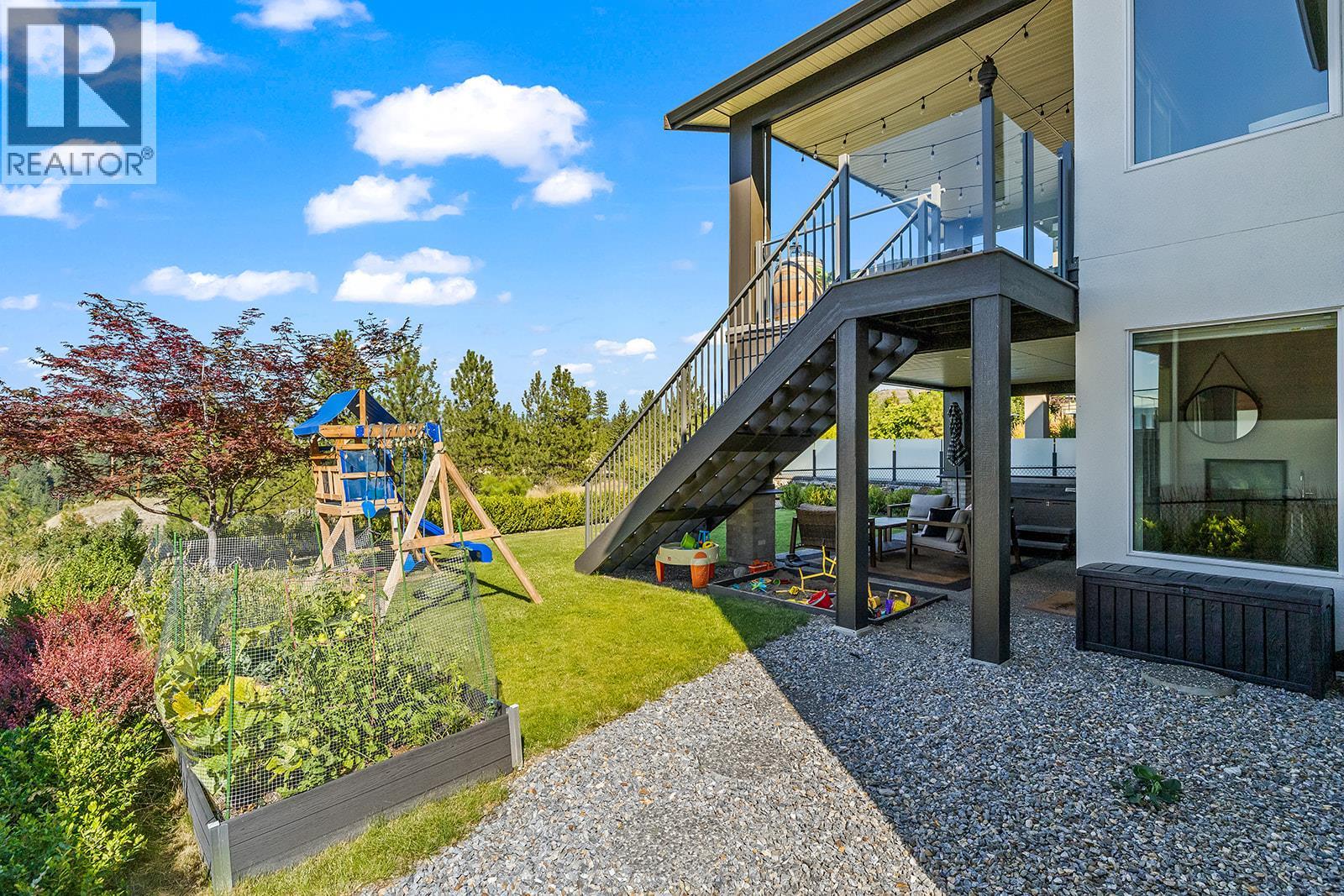 1174 Goldfinch Place, Kelowna, British Columbia  V1W 5M1 - Photo 53 - 10362872