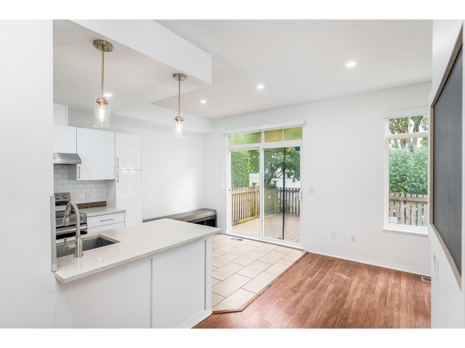 34 15030 58 Avenue, Surrey, British Columbia  V3S 9G3 - Photo 4 - R3047443