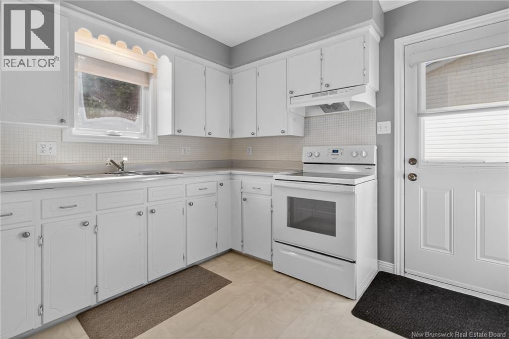 106 Columbus Avenue, Moncton, New Brunswick  E1A 5E4 - Photo 4 - NB127394