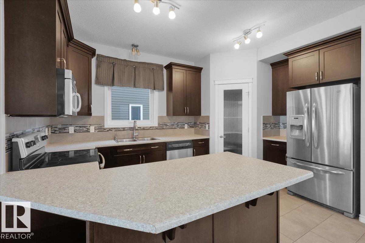 2223 76 St Sw, Edmonton, Alberta  T6X 0Z3 - Photo 11 - E4459413