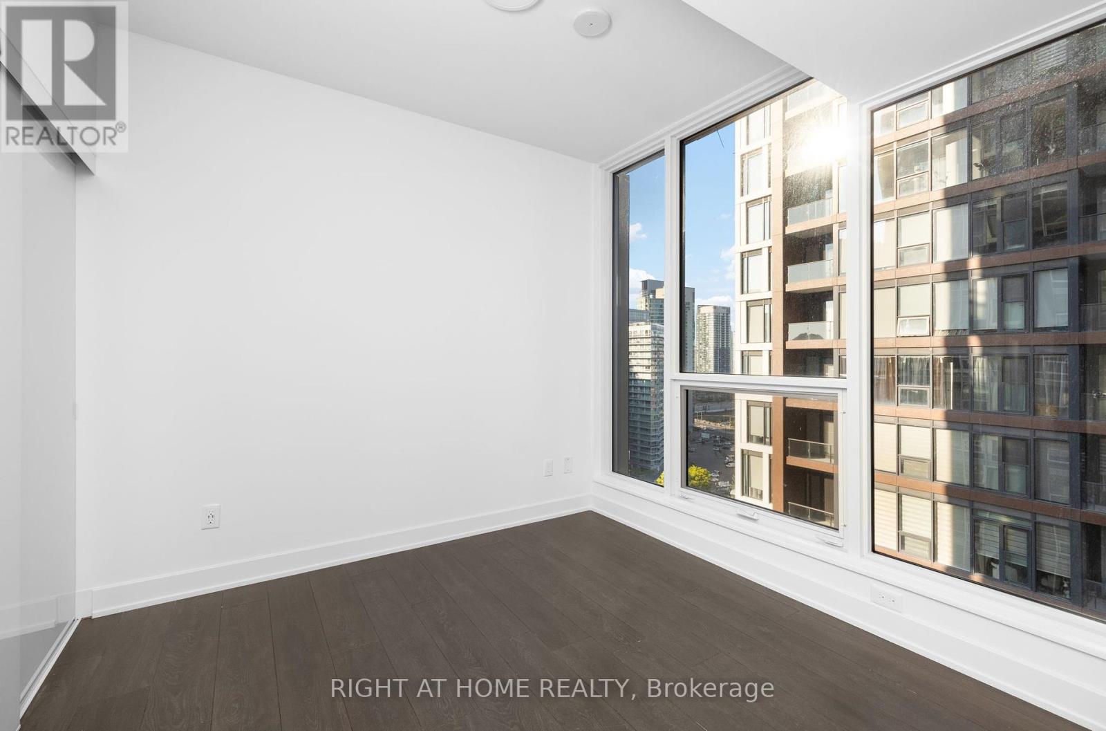 1512 - 35 Mercer Street, Toronto, Ontario  M5V 1H2 - Photo 13 - C12426172