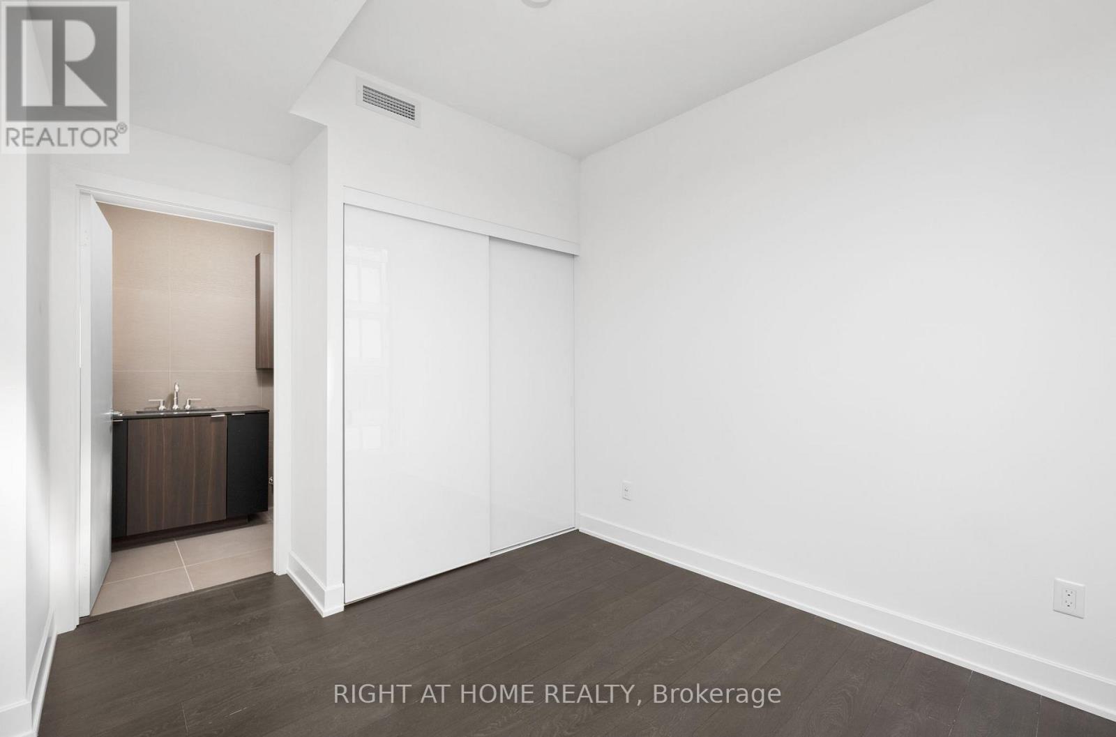 1512 - 35 Mercer Street, Toronto, Ontario  M5V 1H2 - Photo 15 - C12426172