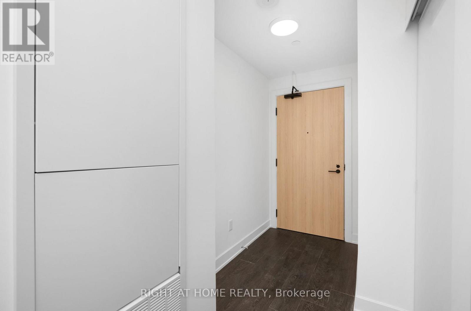 1512 - 35 Mercer Street, Toronto, Ontario  M5V 1H2 - Photo 2 - C12426172