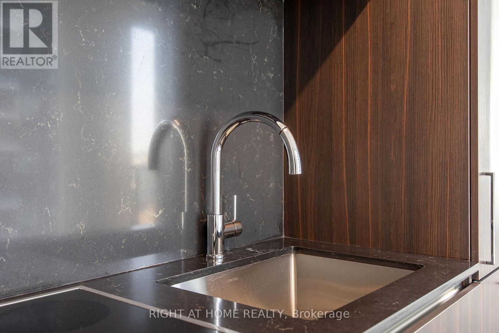 1512 - 35 Mercer Street, Toronto, Ontario  M5V 1H2 - Photo 22 - C12426172