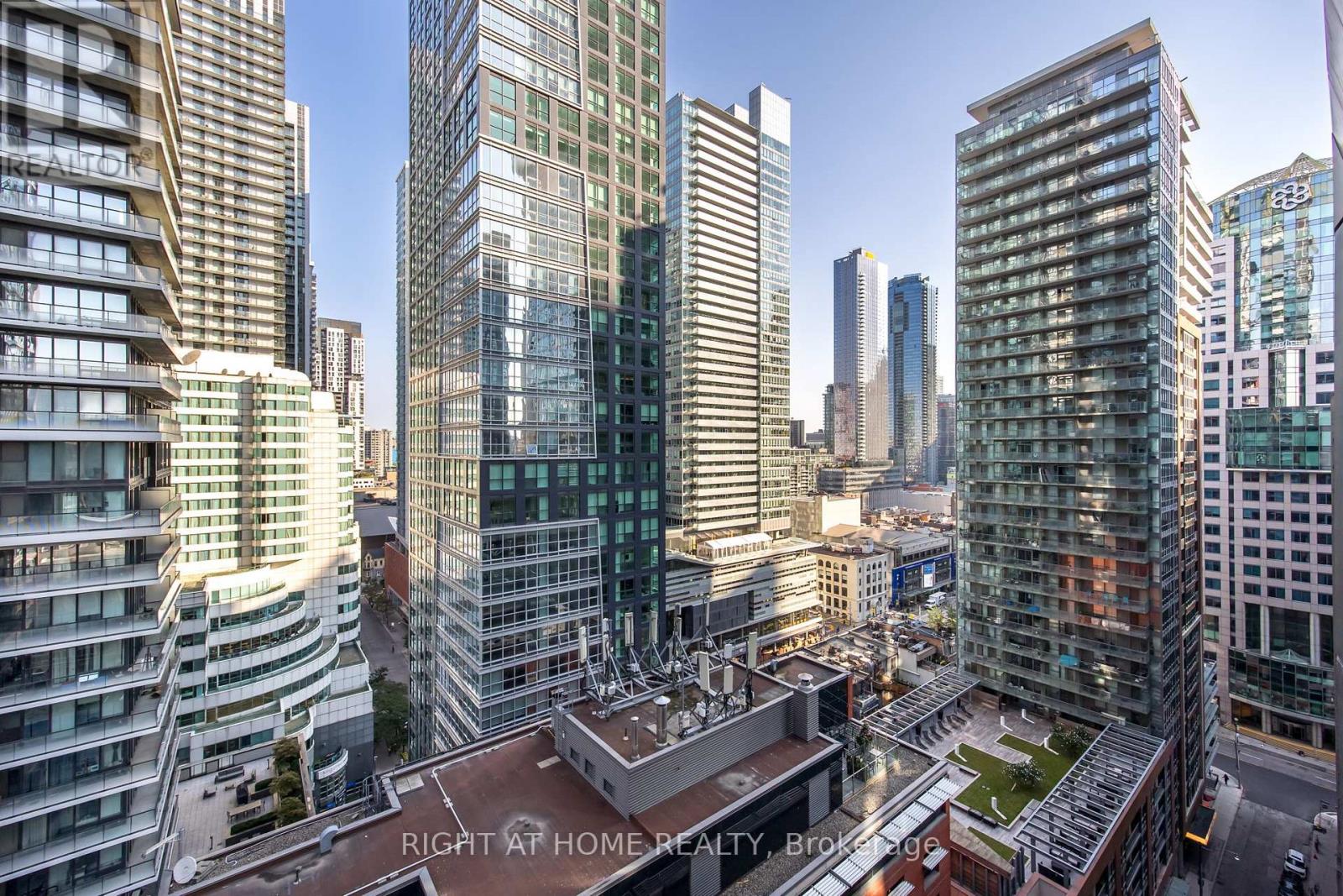 1512 - 35 Mercer Street, Toronto, Ontario  M5V 1H2 - Photo 25 - C12426172