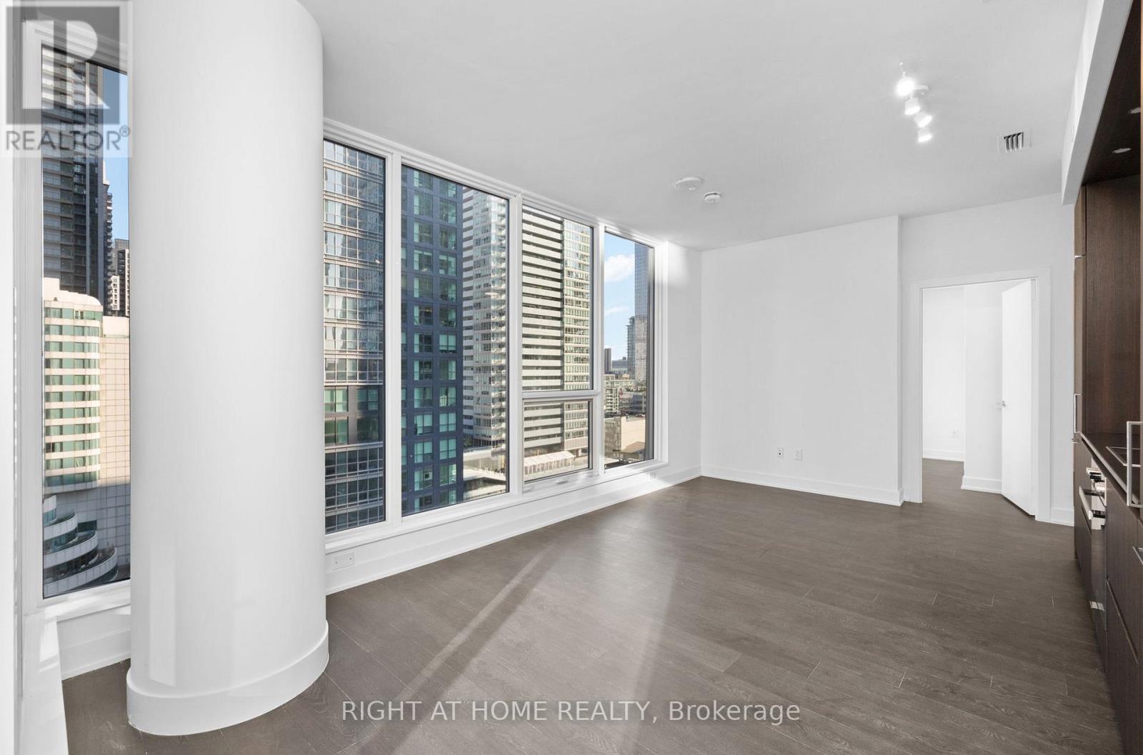 1512 - 35 Mercer Street, Toronto, Ontario  M5V 1H2 - Photo 9 - C12426172