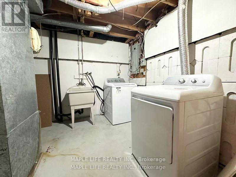 100 Wickson Trail, Toronto, Ontario  M1B 1P3 - Photo 16 - E12426135